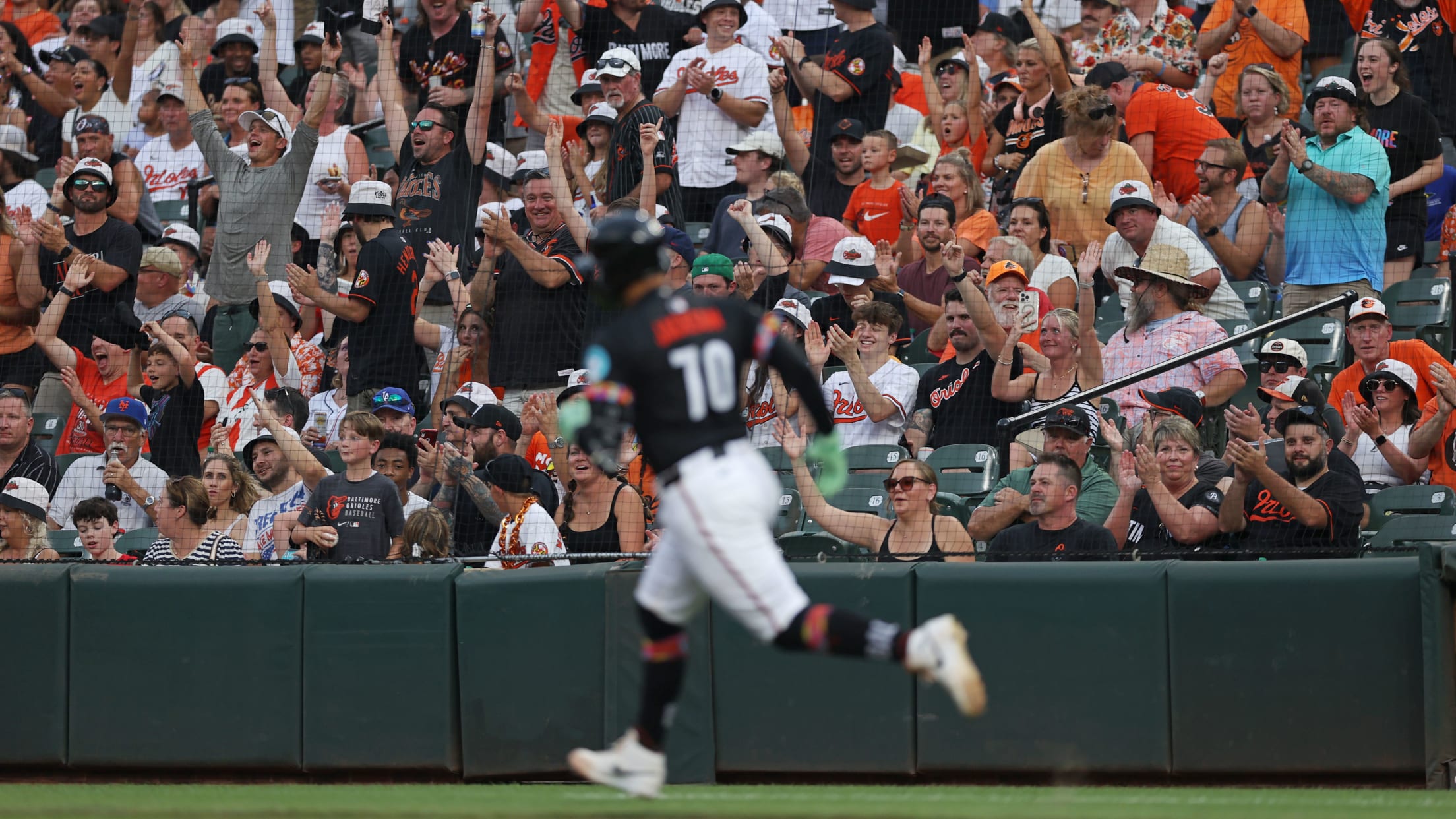 bal_Birdland_Insider_Connor_Photos_068