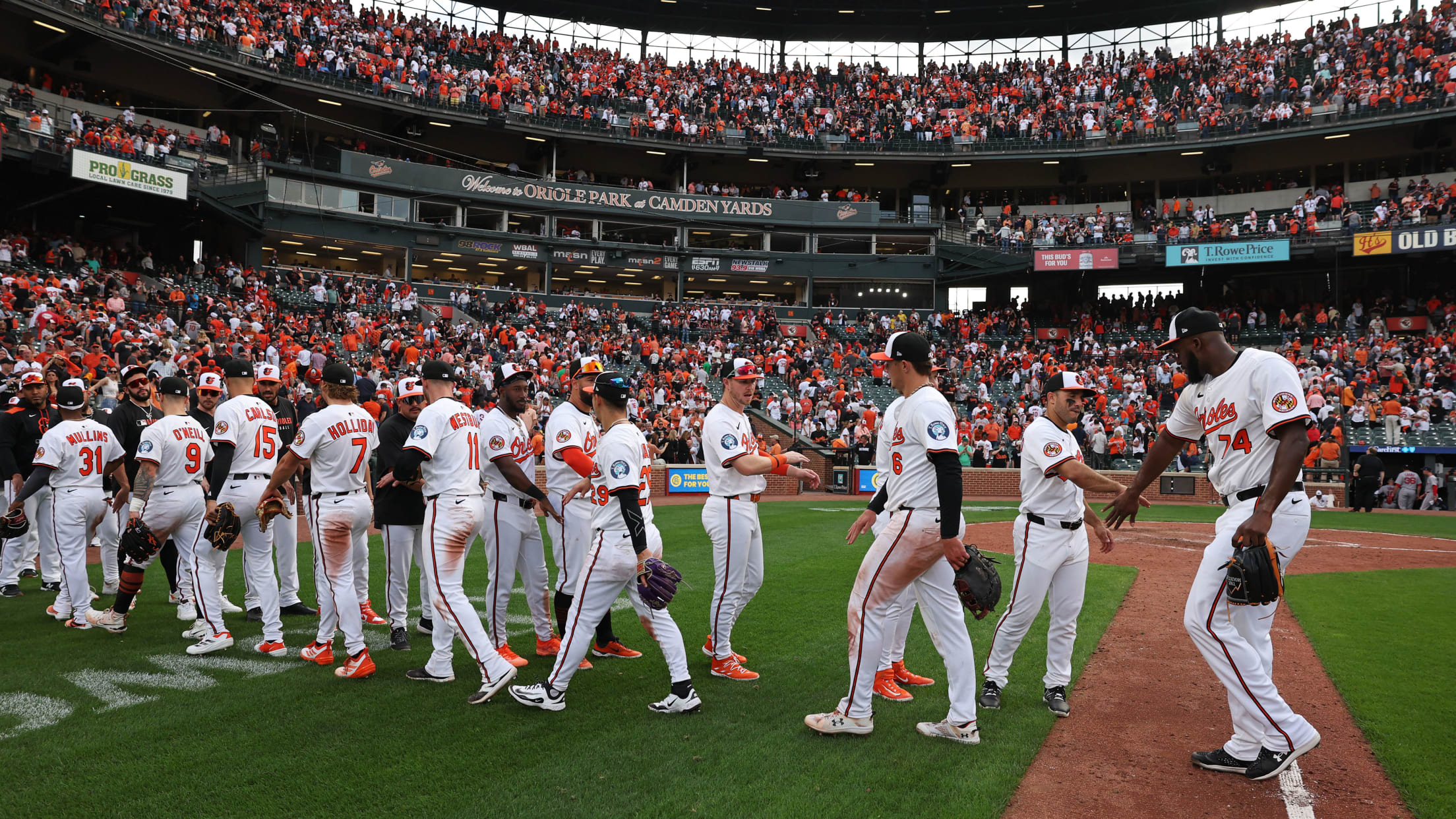 BAL-InFocus-040125-068