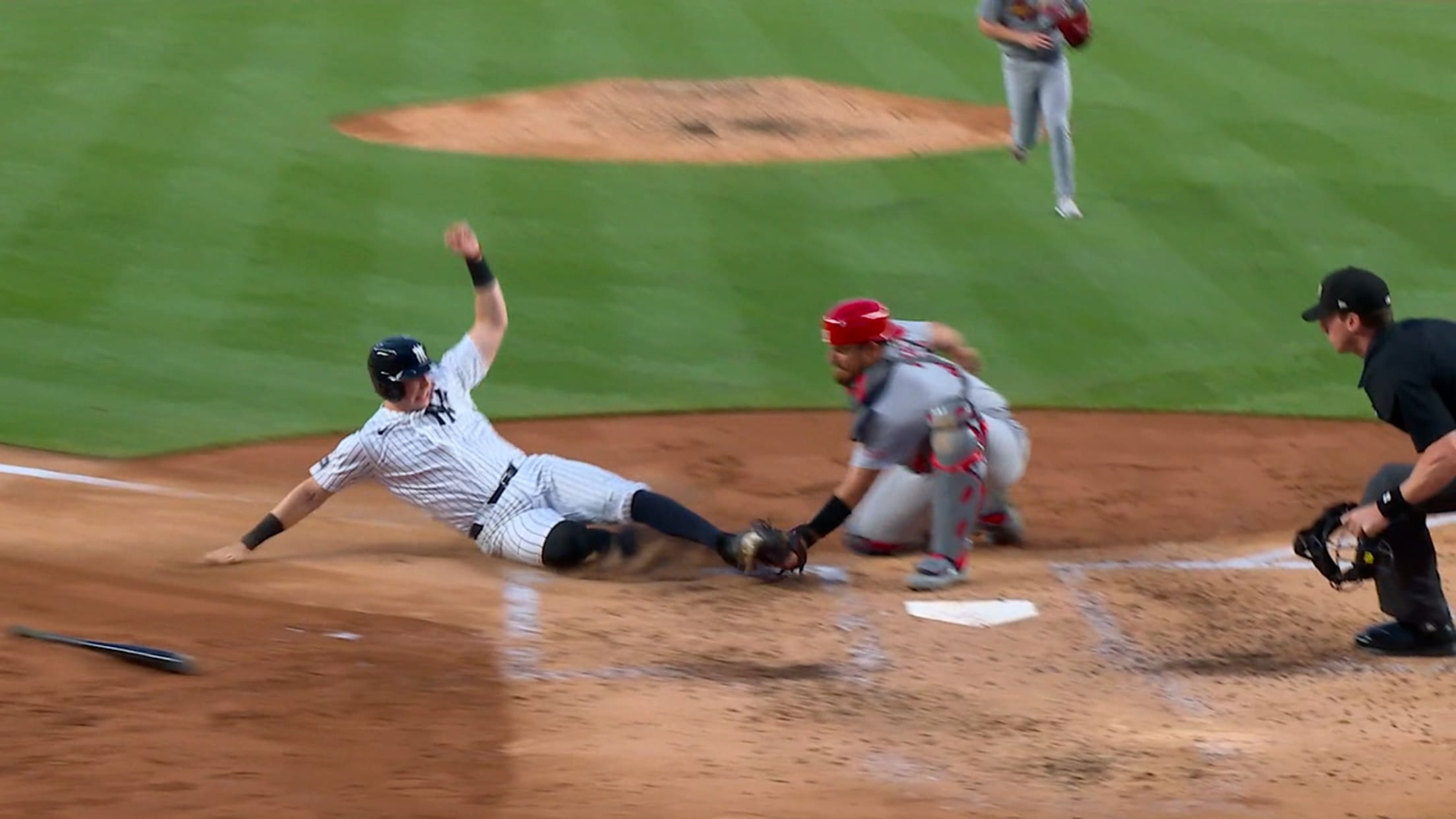 José Fermín nabs Ben Rice at the plate
