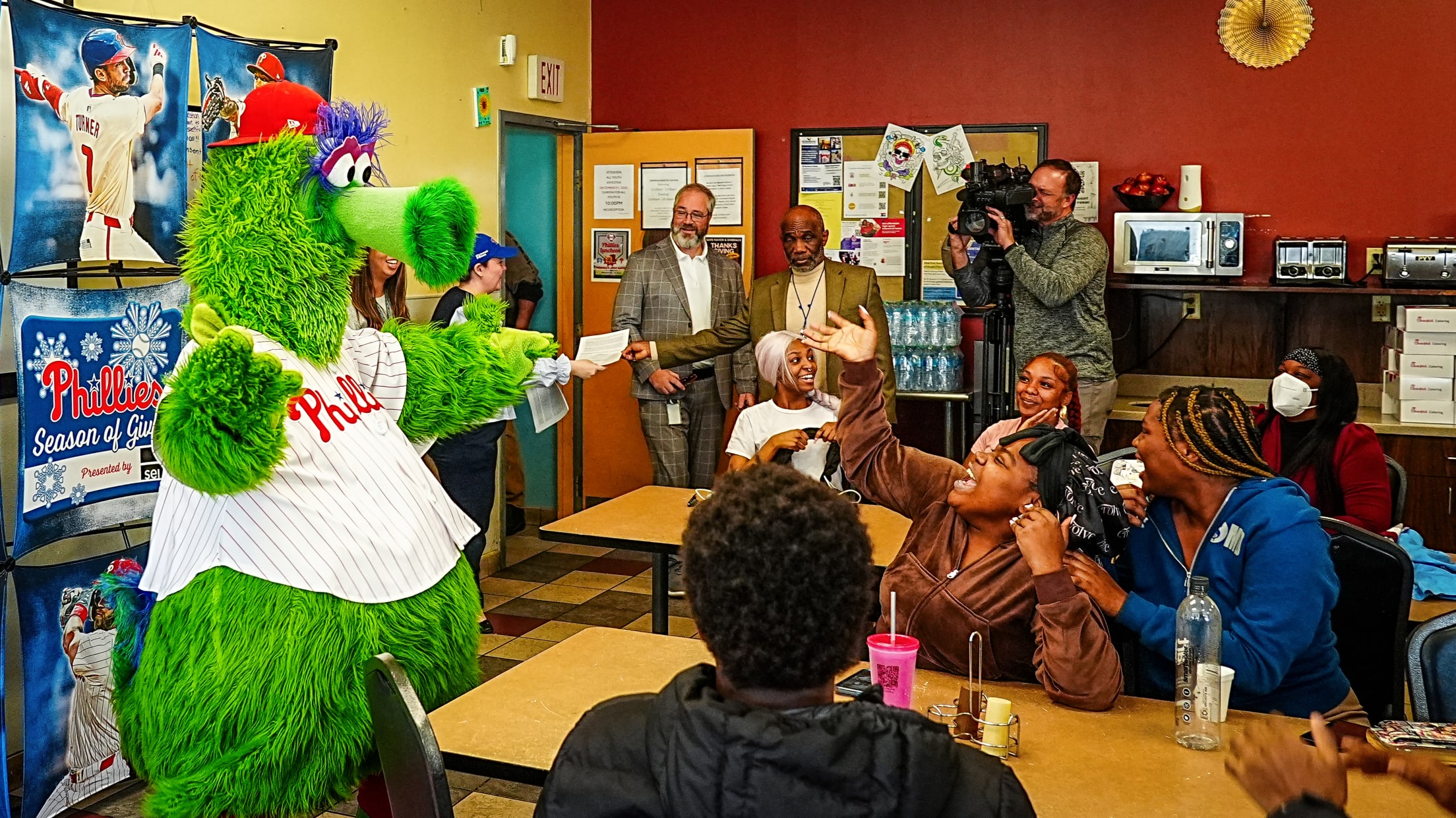 CovenantHouseCheck04864