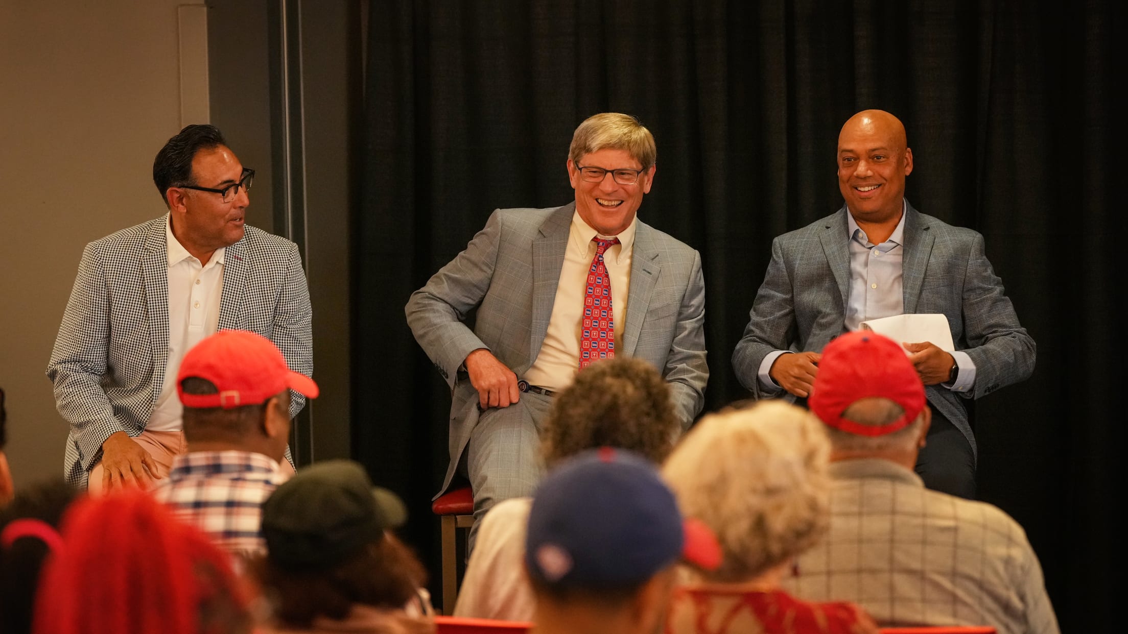 PioneersinPinstripes09212