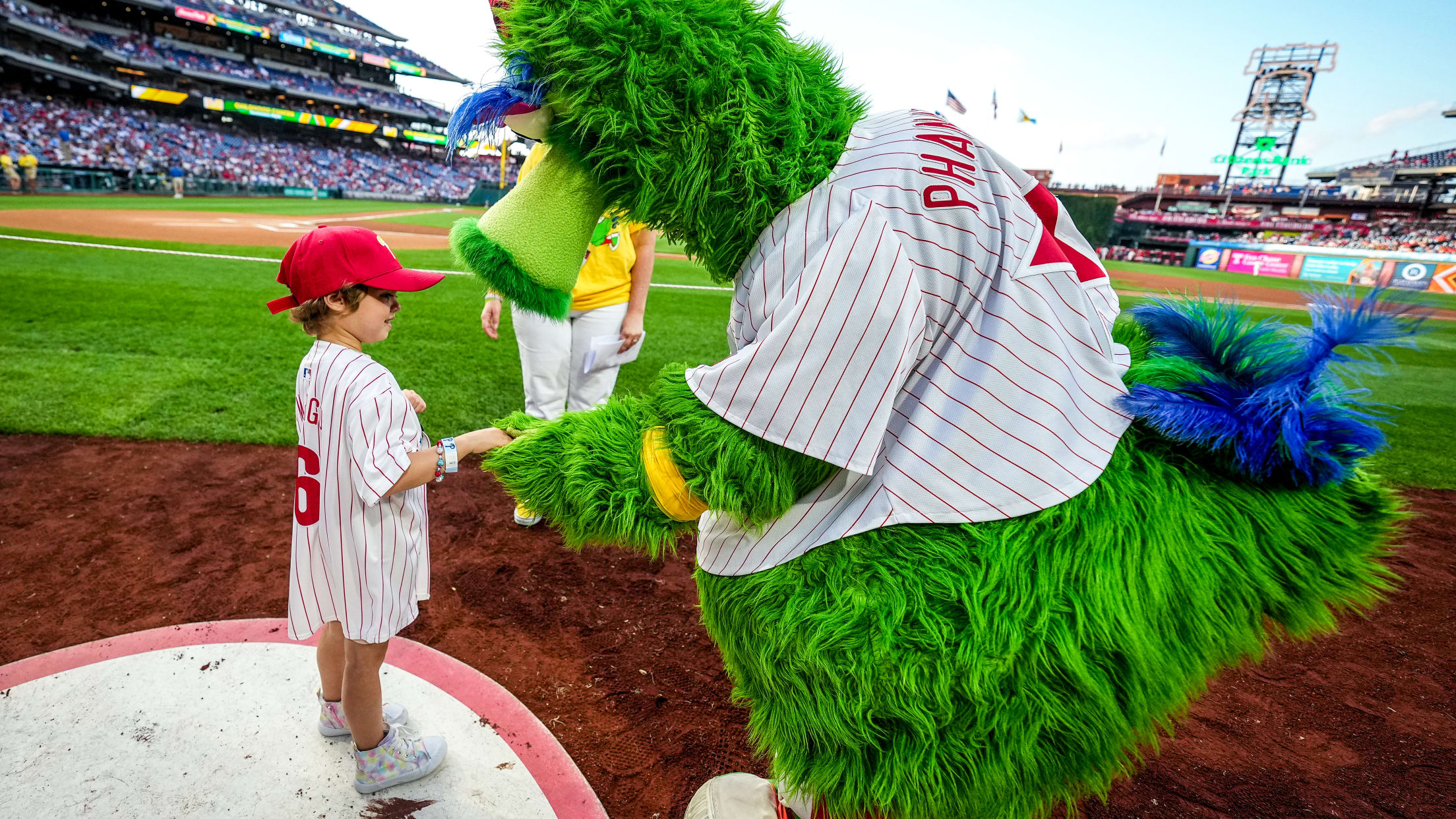 ChildhoodCancerPregame00271