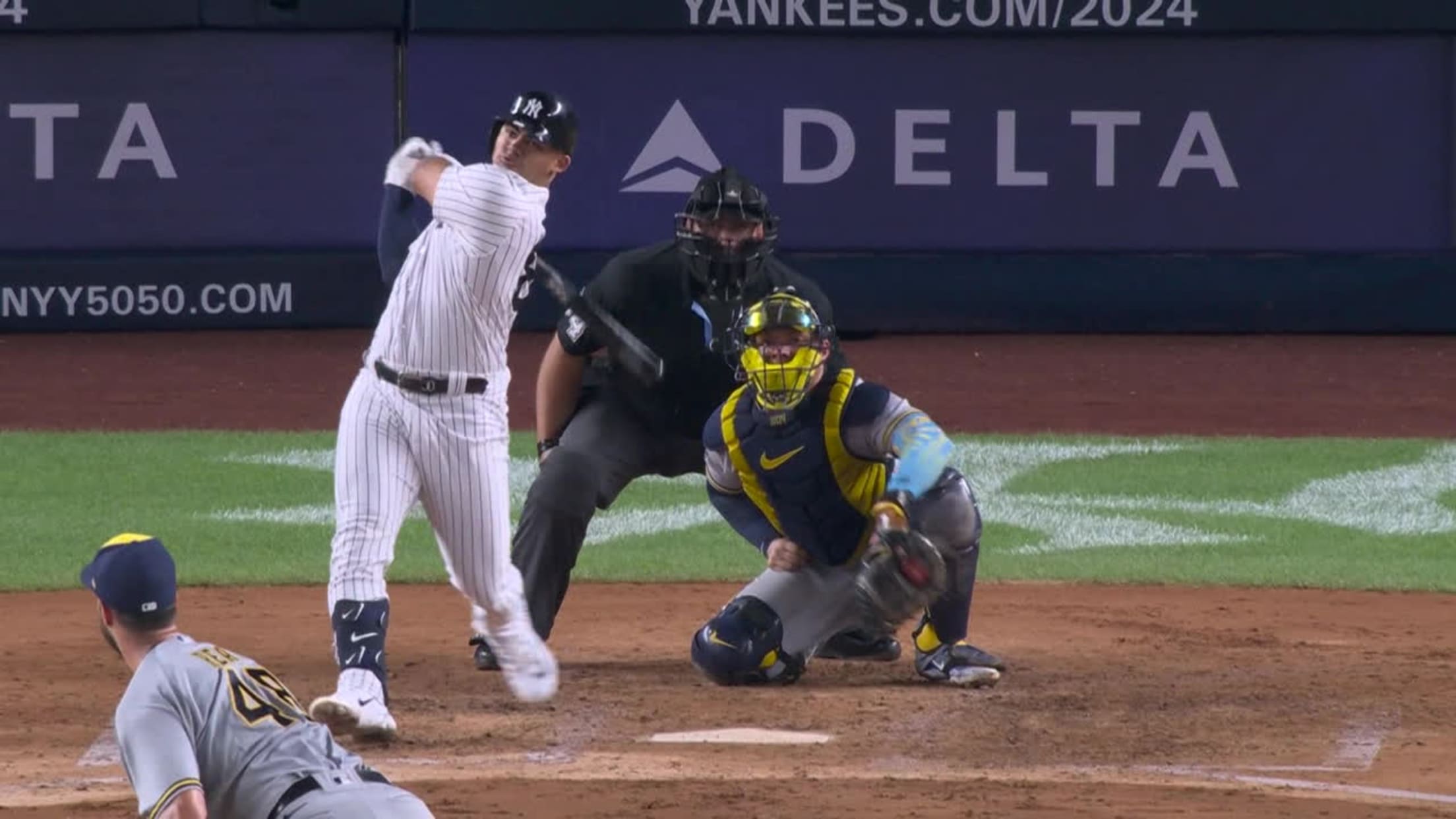 Jasson Domínguez's two-run HR (4)