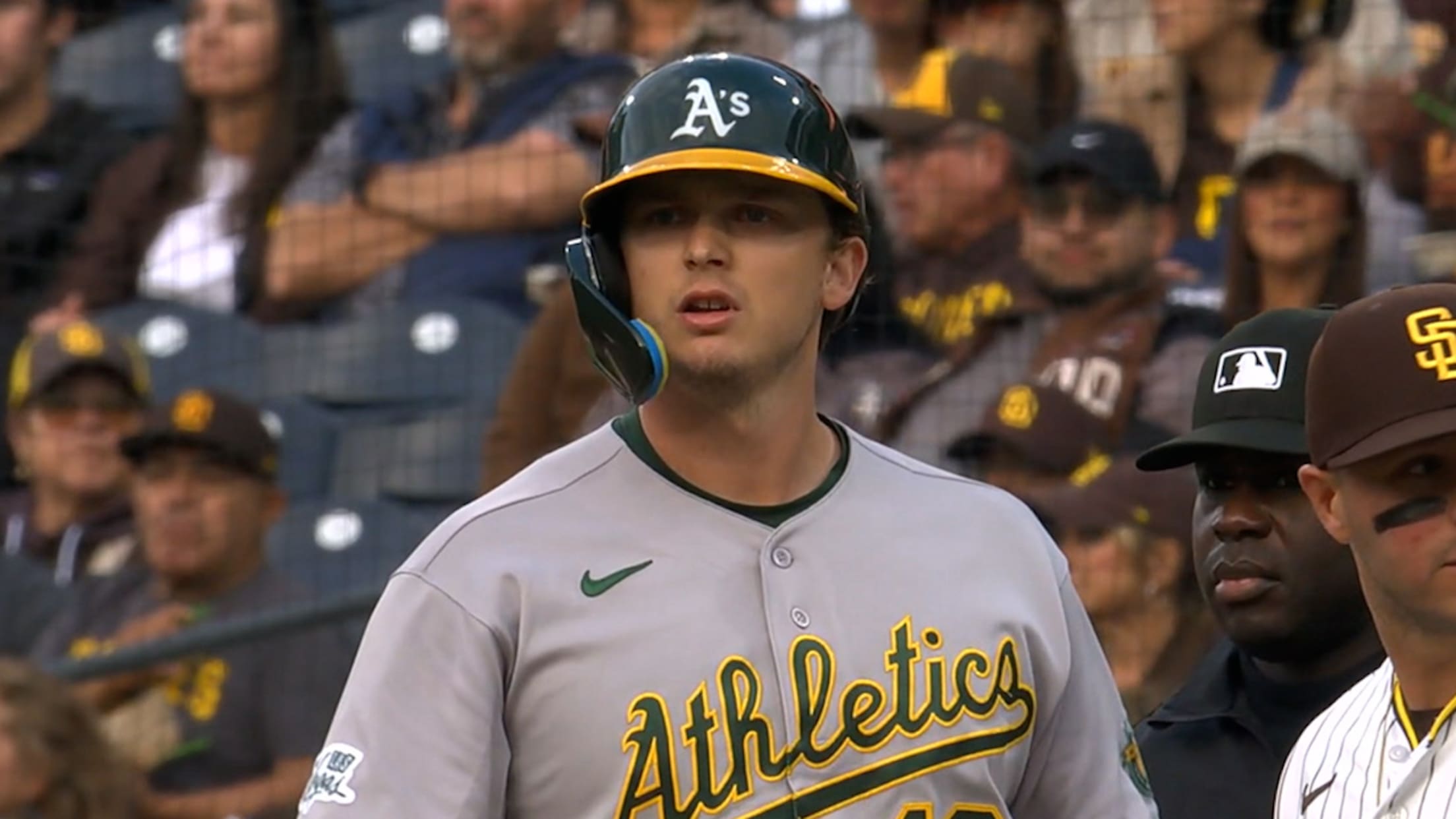 Nick Kurtz extends on-base streak to 46 games