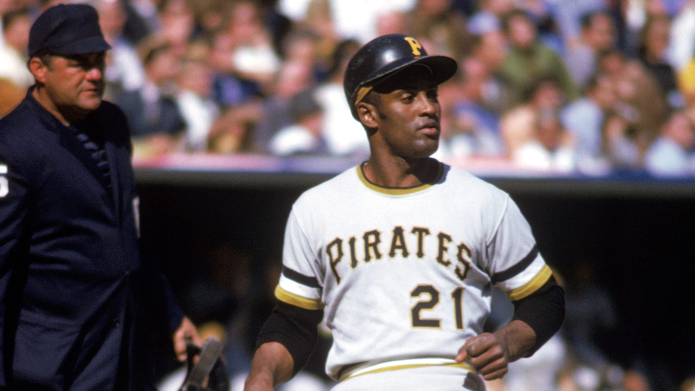 Daily News Roberto Clemente 2568 Feature 2