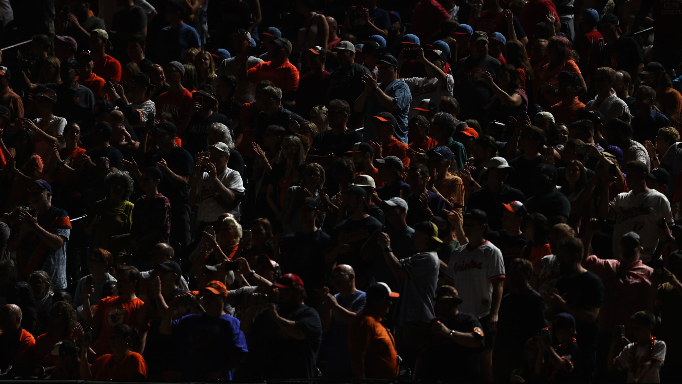 BAL-BI-121823-TopPhotos23-055