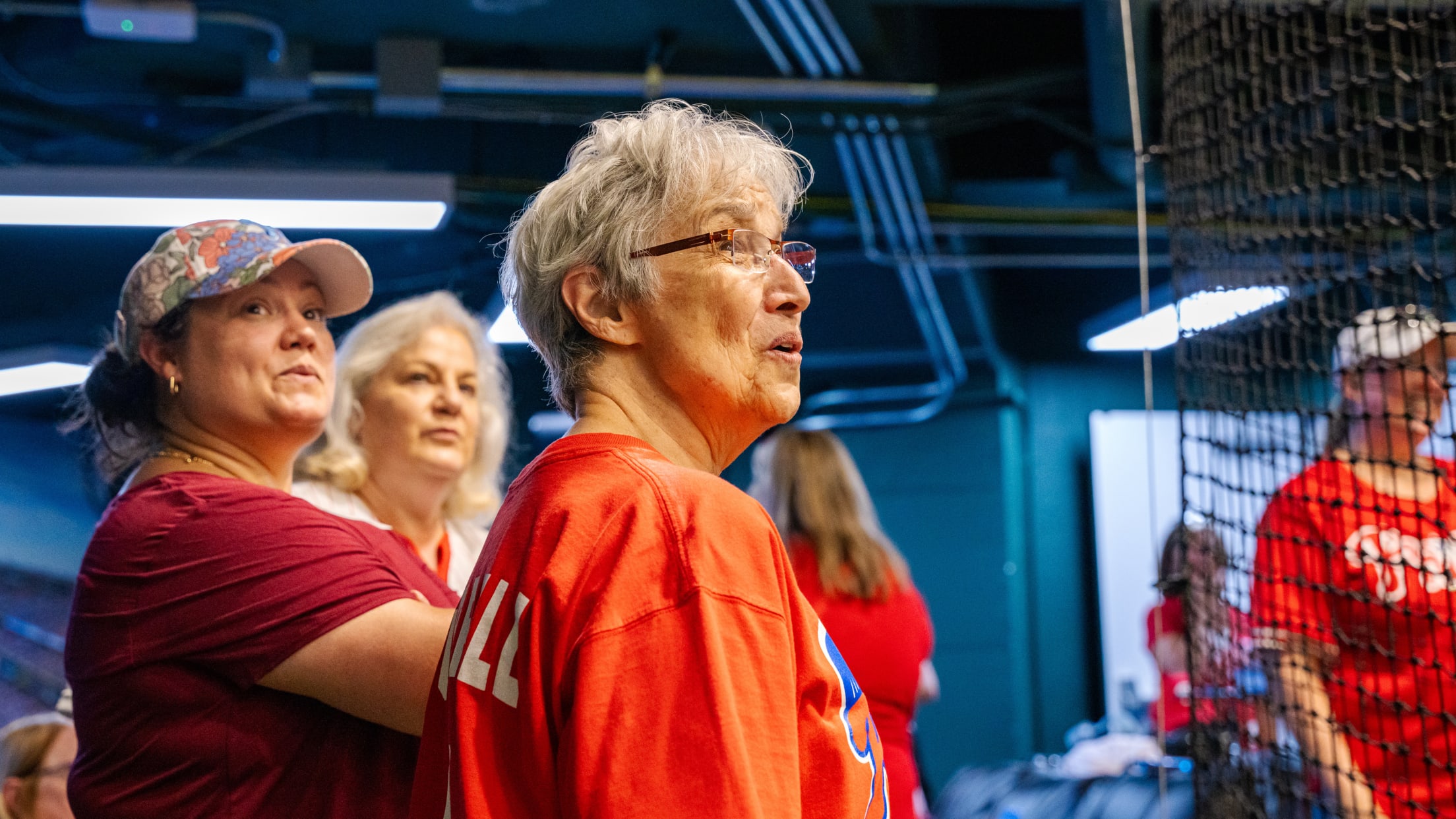 BehindtheDiamond00298