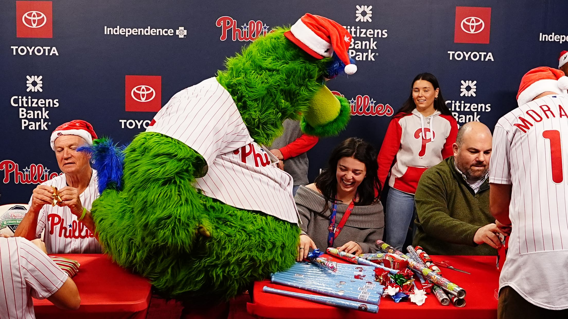 SEIGiftWrapping02780