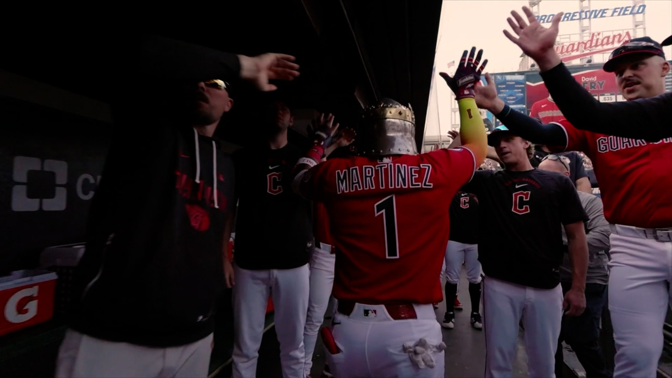 Angel Martínez's two-run homer (13)