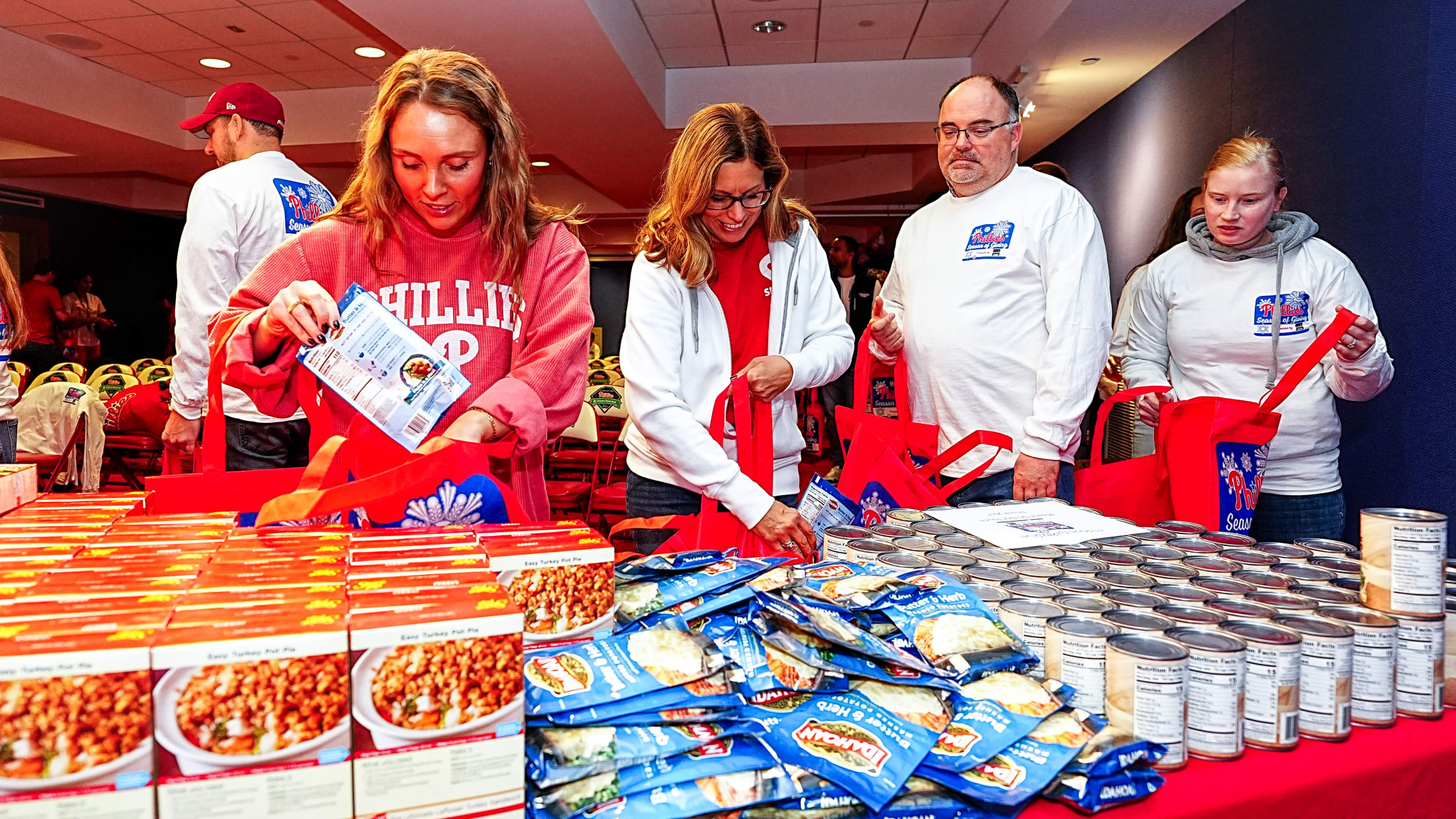 ThanksgivingTurkeyDrive172199