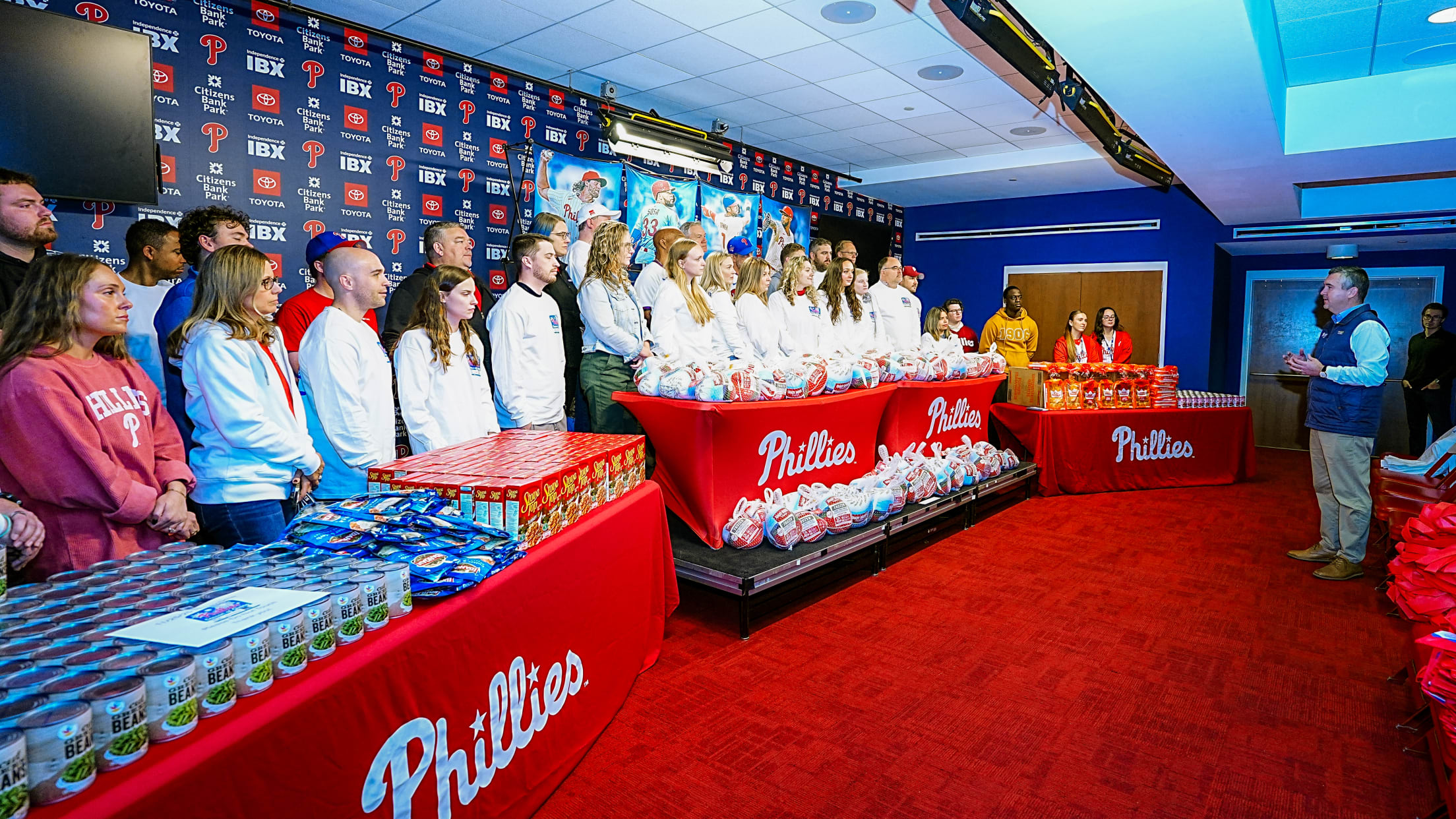 ThanksgivingTurkeyDrive172142