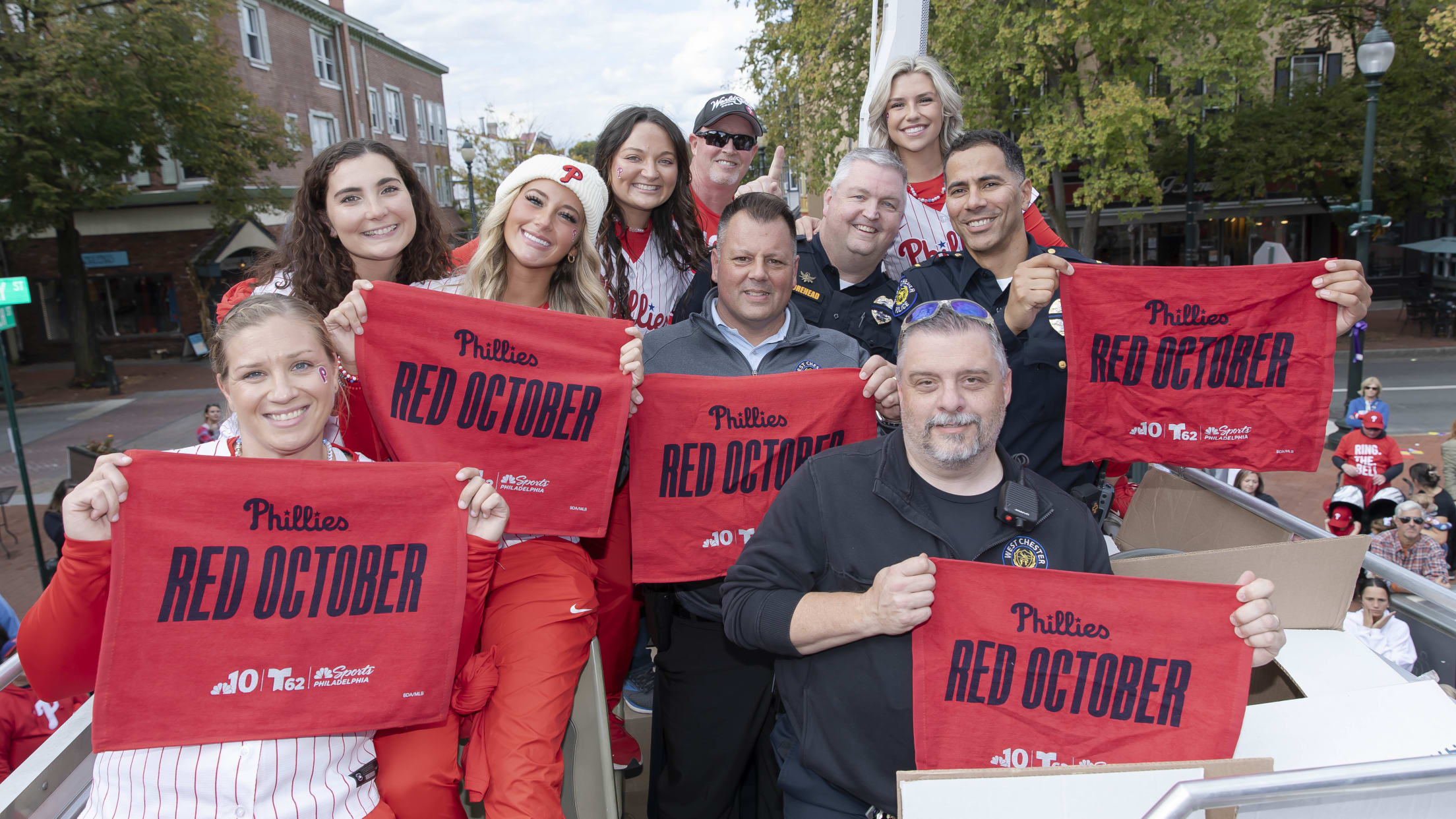 Phillies Rally for Red October Bus Tour returns