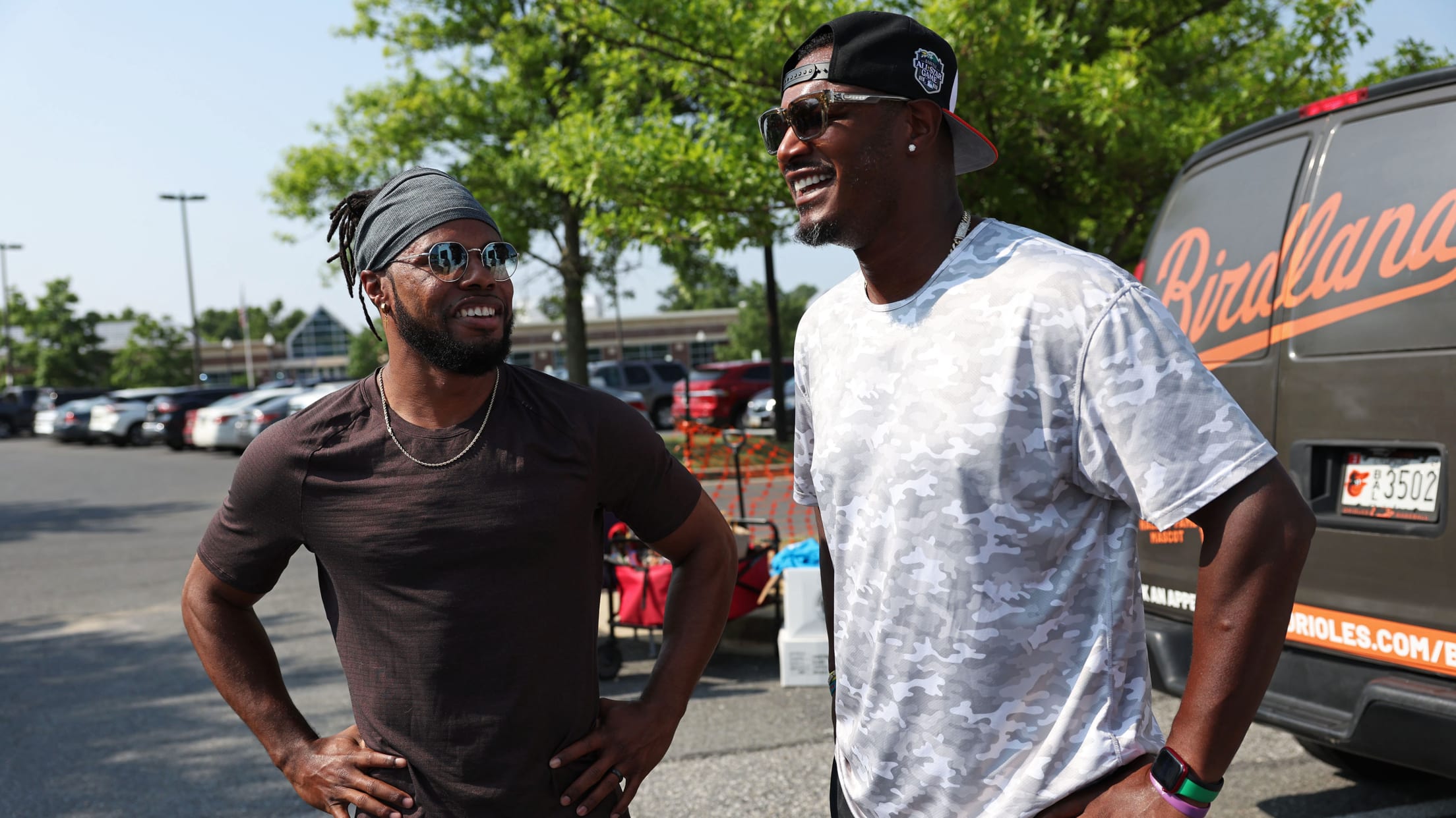 BAL-BI-AdamJones-ForeverOriole-091423-048