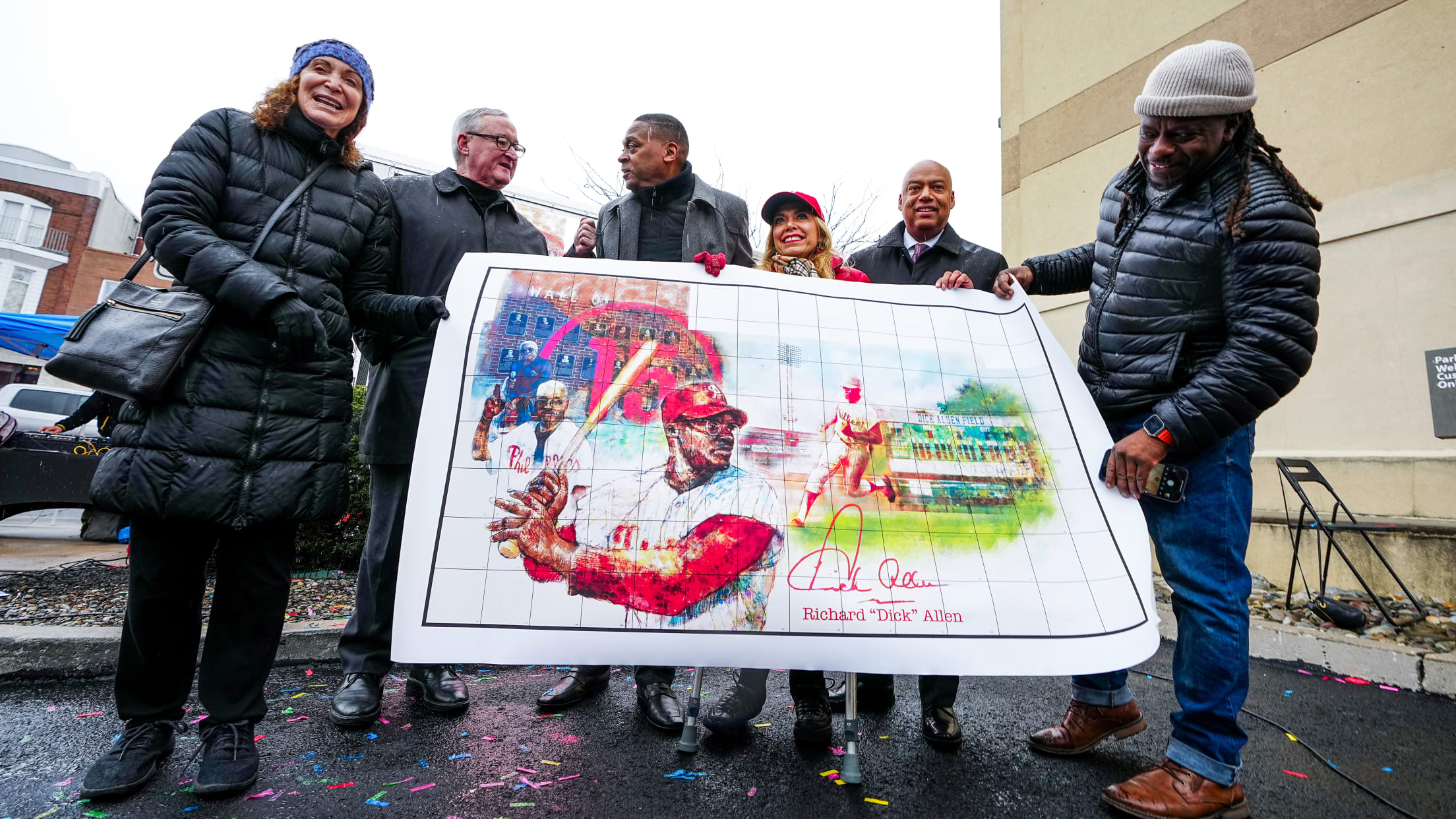 AllenMuralDesignUnveil06001