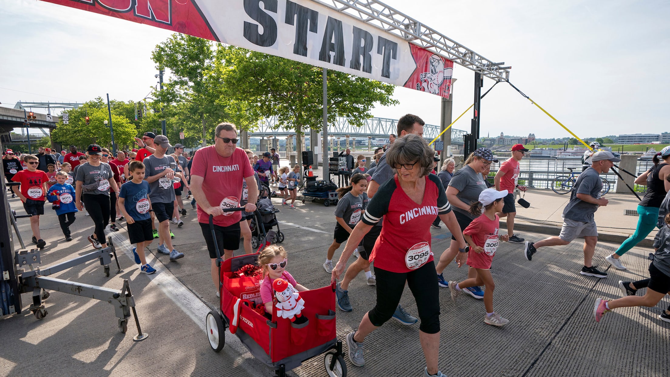 Redlegs Run Cincinnati Reds