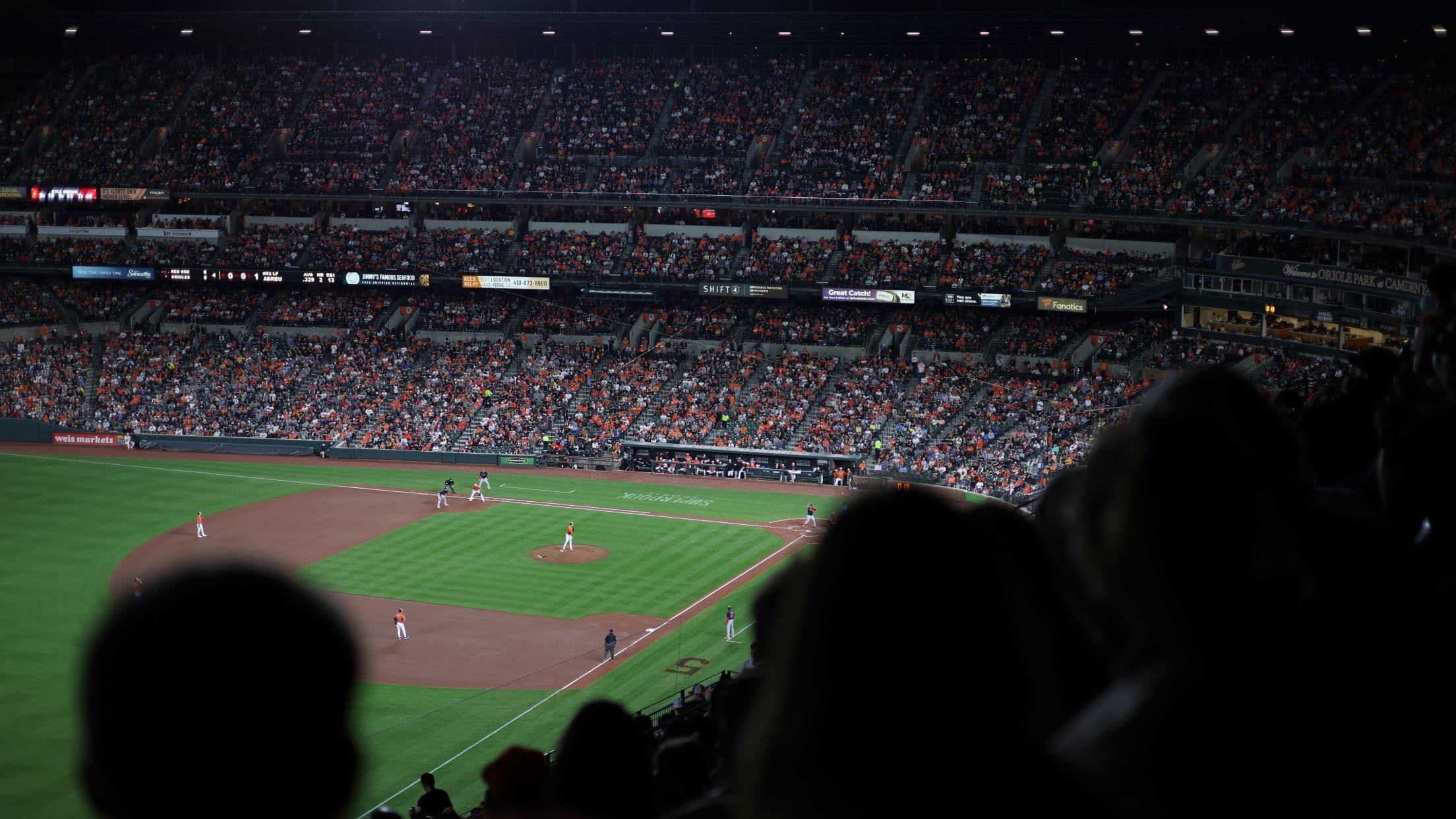 BAL- BI - Homestand In Focus - 1003 - 086