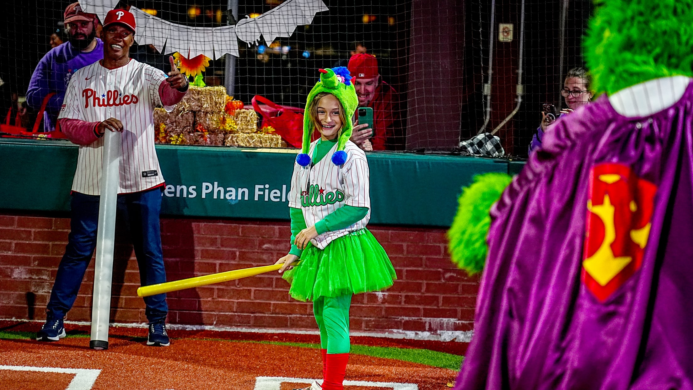 BallgirlsHalloweenParty163462