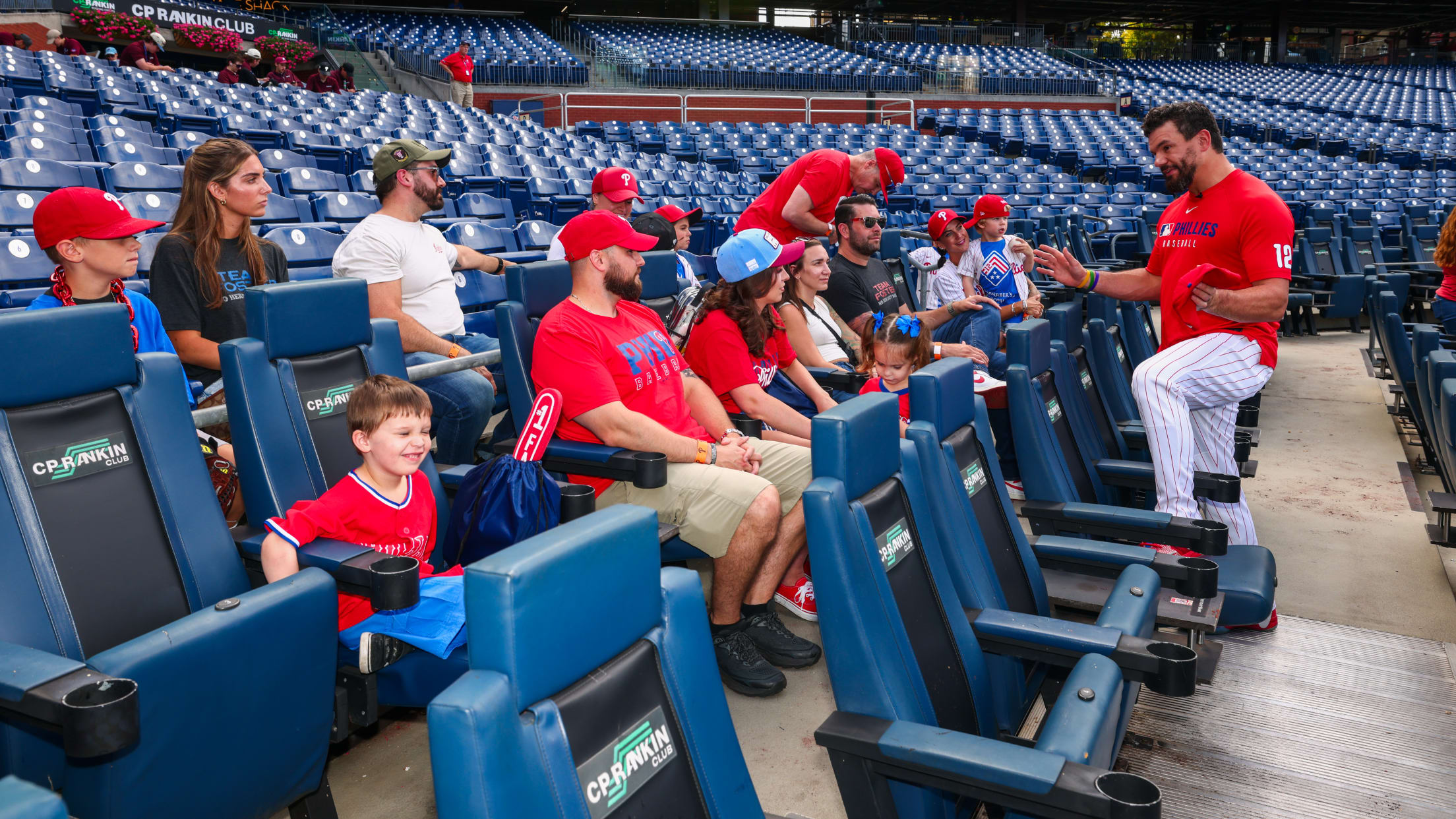 20250819_Schwarber Neighborhood Heroes_Team Foster_Meet & Greet-7