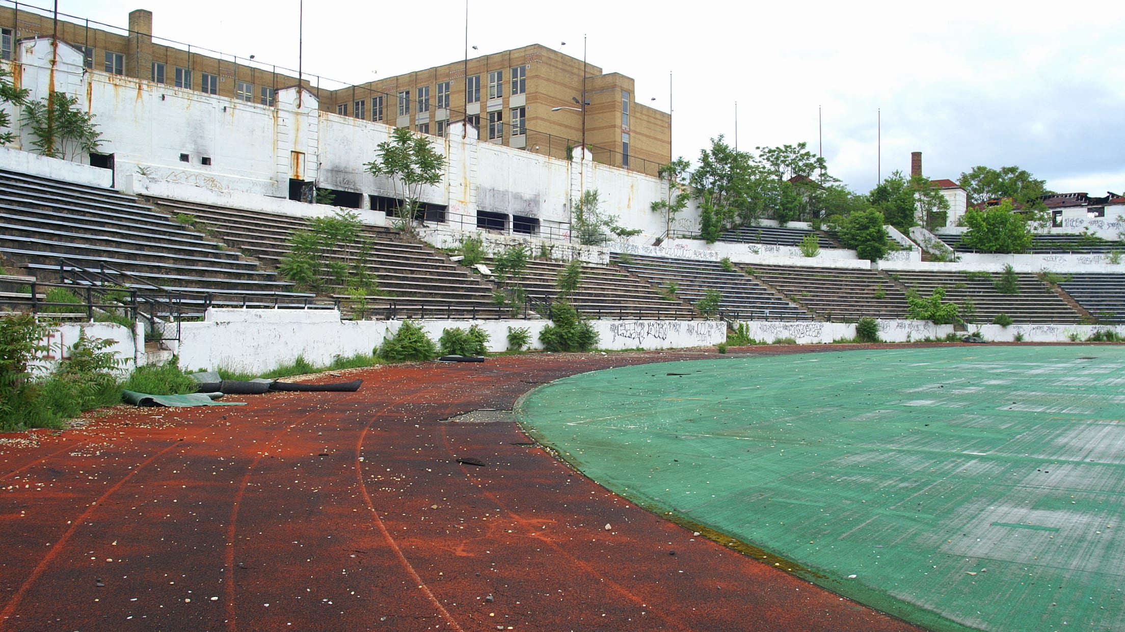 Old Hinchliffe Stadium track