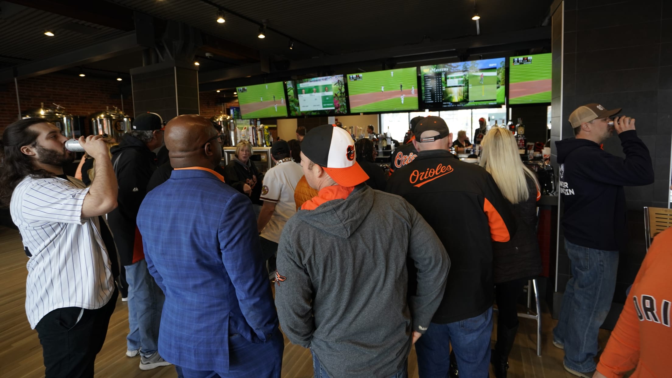 SuperBook Bar & Restaurant, a sports lounge, to replace Dempsey's Brew Pub  at Camden Yards – Baltimore Sun