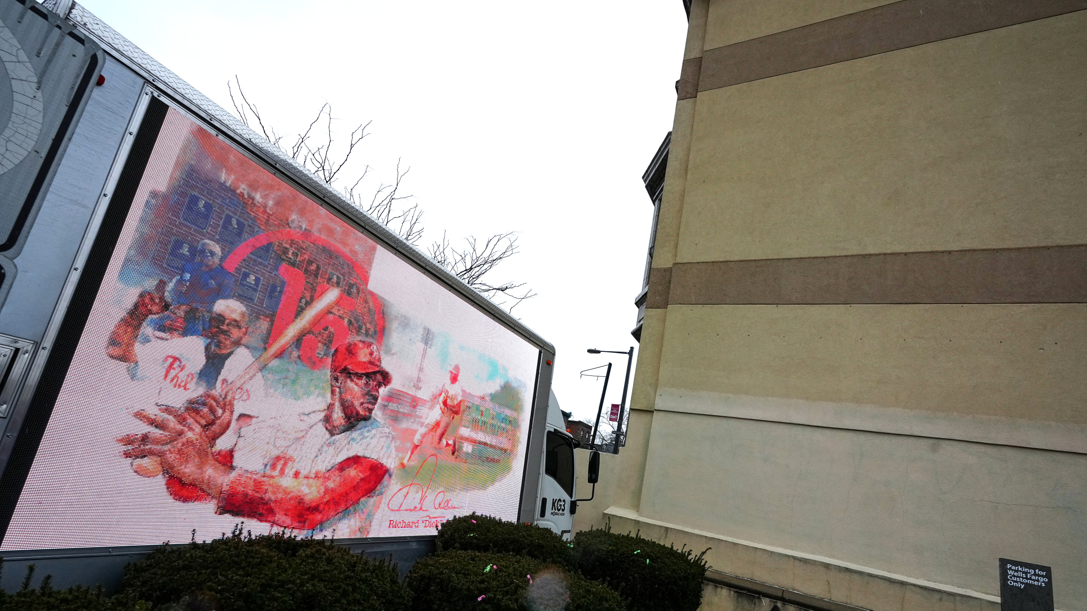 AllenMuralDesignUnveil05963