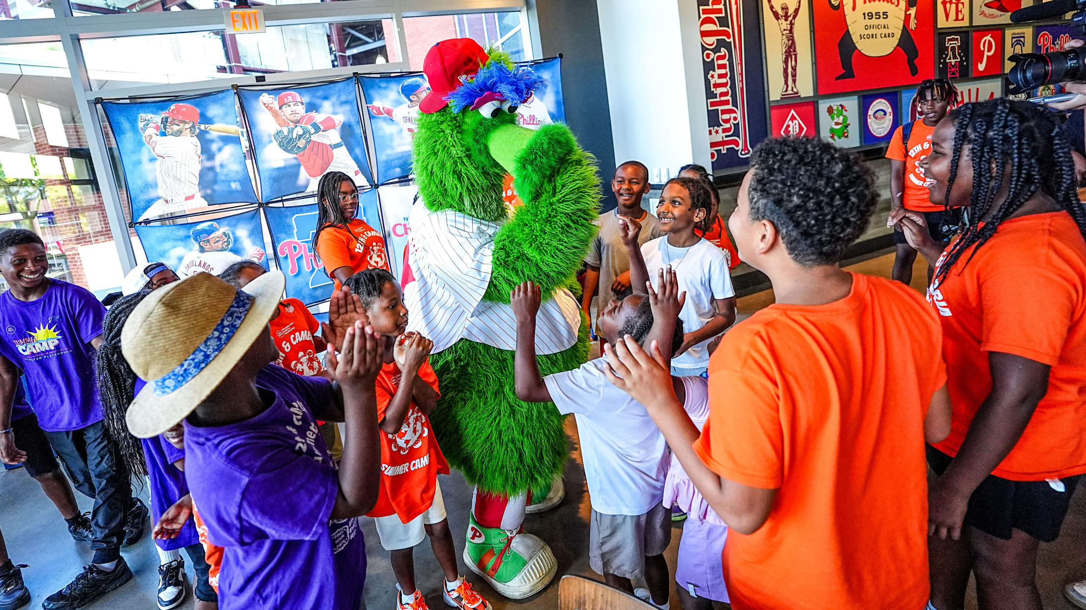 PhilliesPhundamentals06409