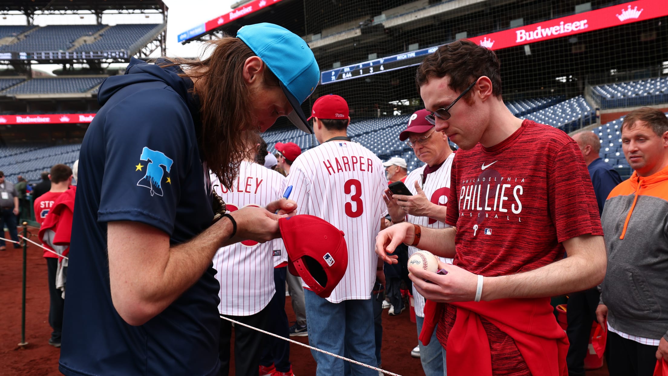 20250418_Matt Strahm Victus Surprise-28