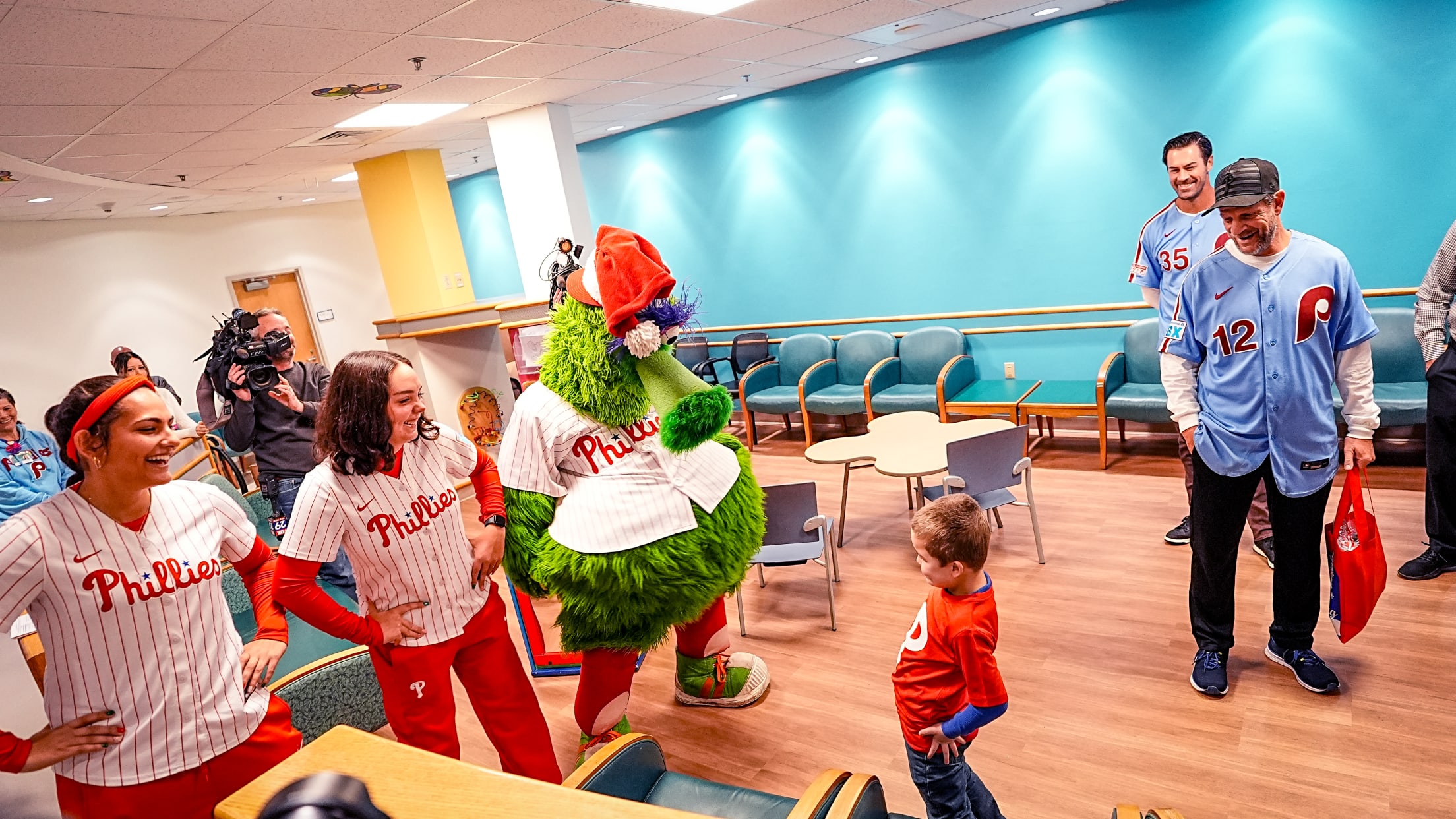 NemoursHolidayVisit175503