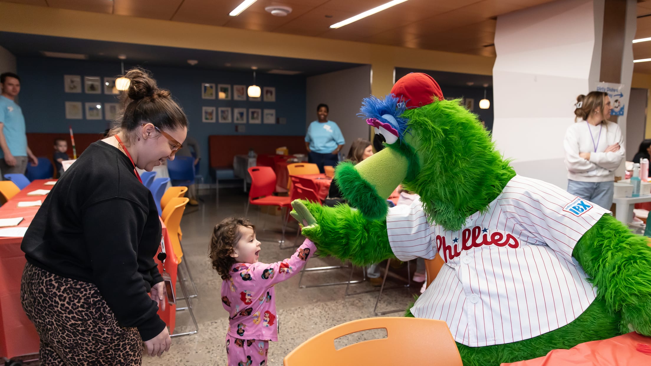 20260211_IBX_Phillies_Valentine_Event_Waterfalls-085