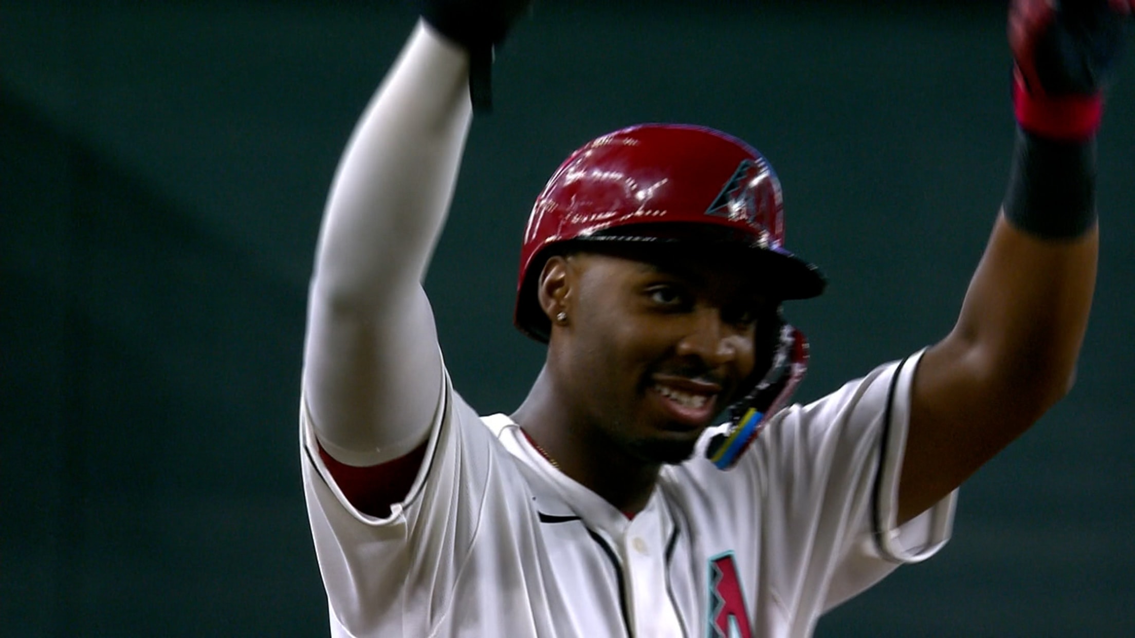 LuJames Groover's first MLB hit is an RBI single