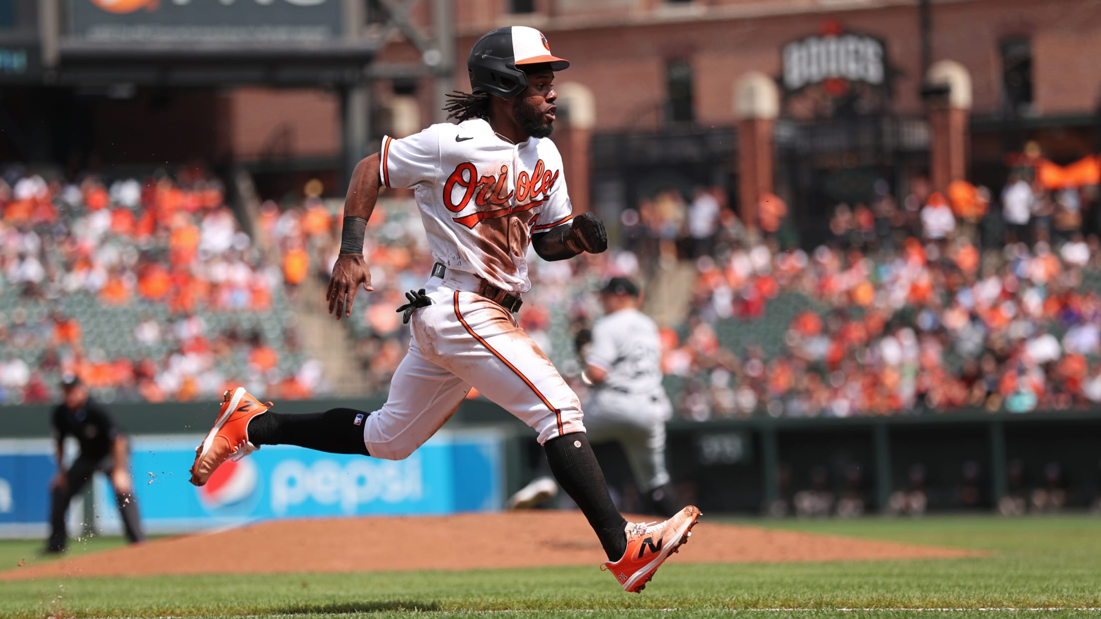 BAL-BI-Homestand-in-focus-083123-134