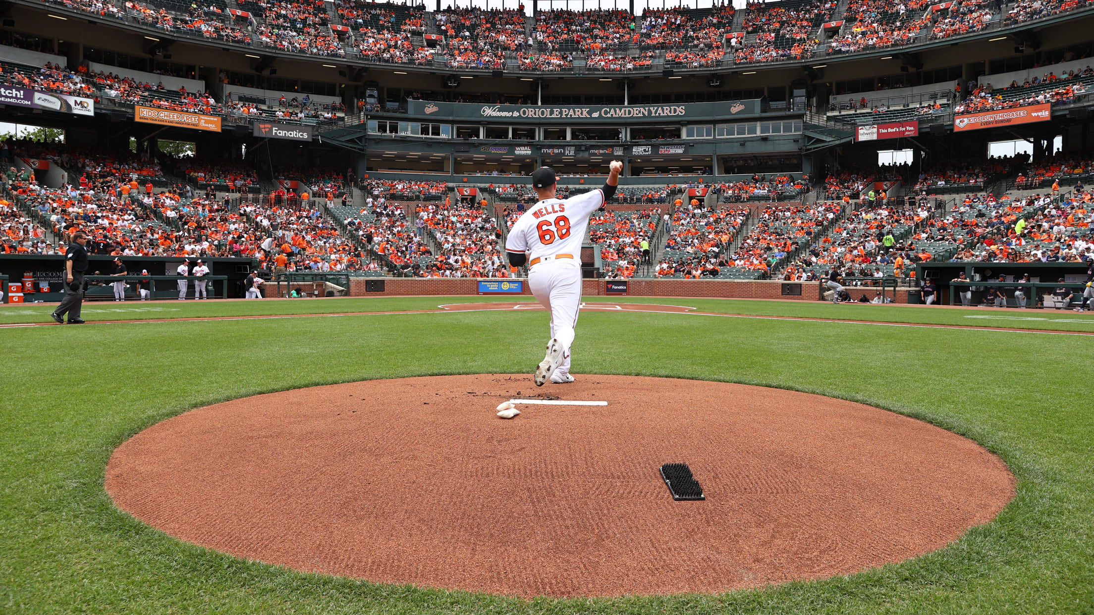 BAL-BI-In Focus Homestand-06022023 - 047