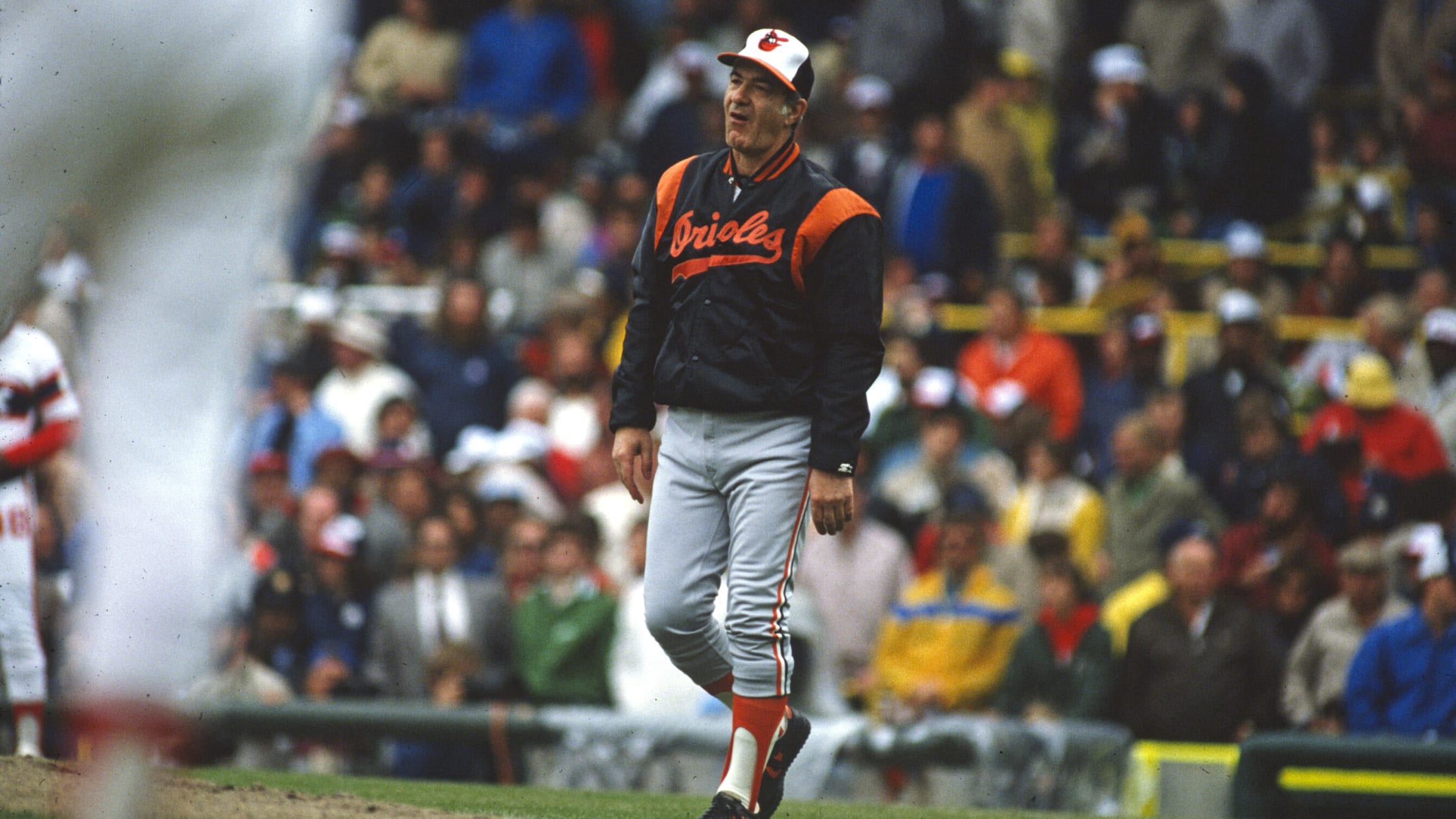 BALTIMORE, MD - August 5: Former Baltimore Orioles first baseman Eddie  Murray (33) takes the field for a ceremony to honor the 1983 Orioles World  Series winning team prior to the New