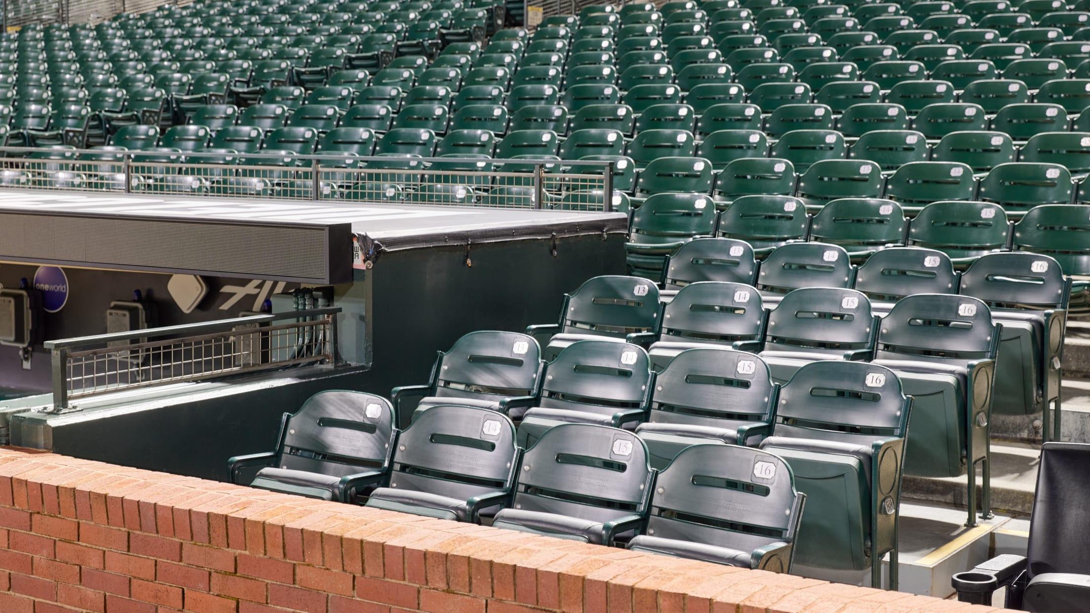 Judging Stores: SF Giants Dugout – Beyond the Creek