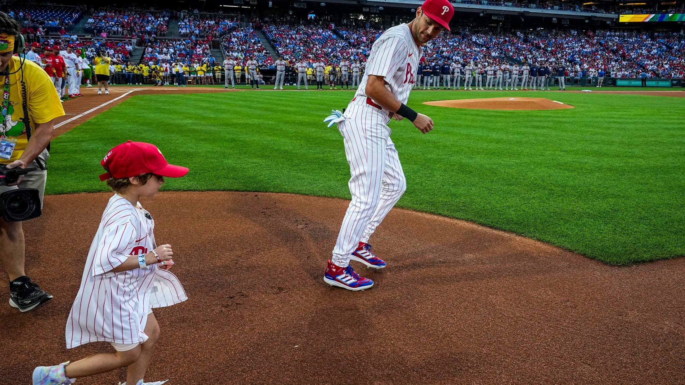 ChildhoodCancerPregame00543