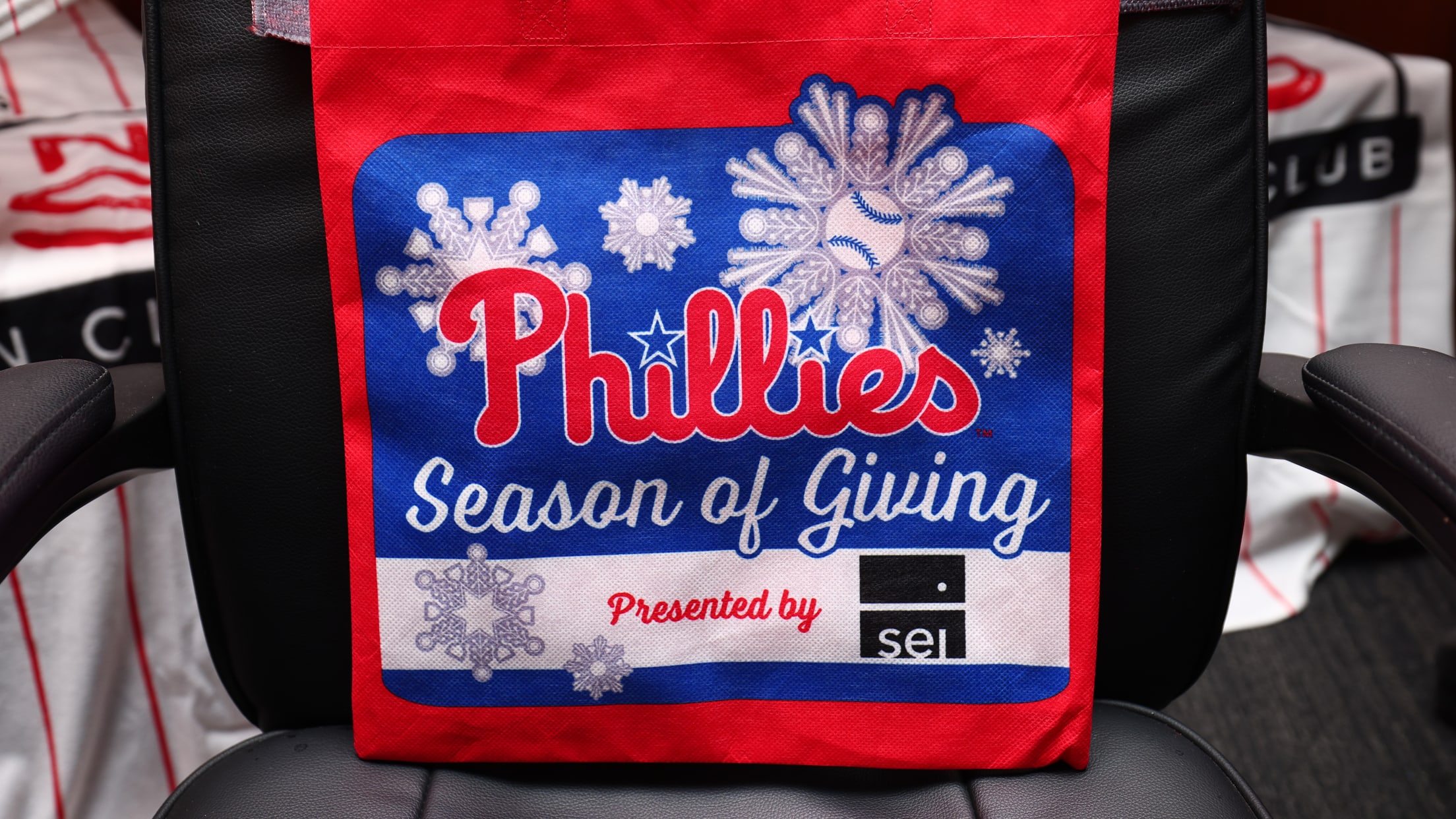 20241213_Ballgirls Holiday Party-1