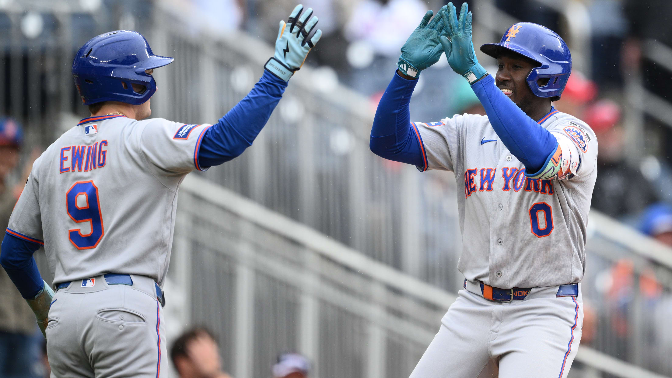 A.J. Ewing and Ronny Mauricio's back-to-back homers