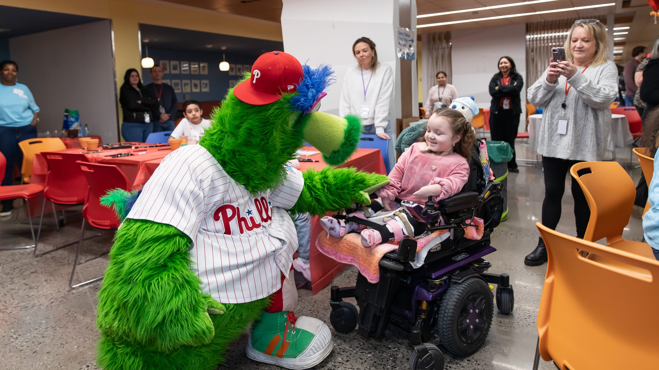 20260211_IBX_Phillies_Valentine_Event_Waterfalls-086
