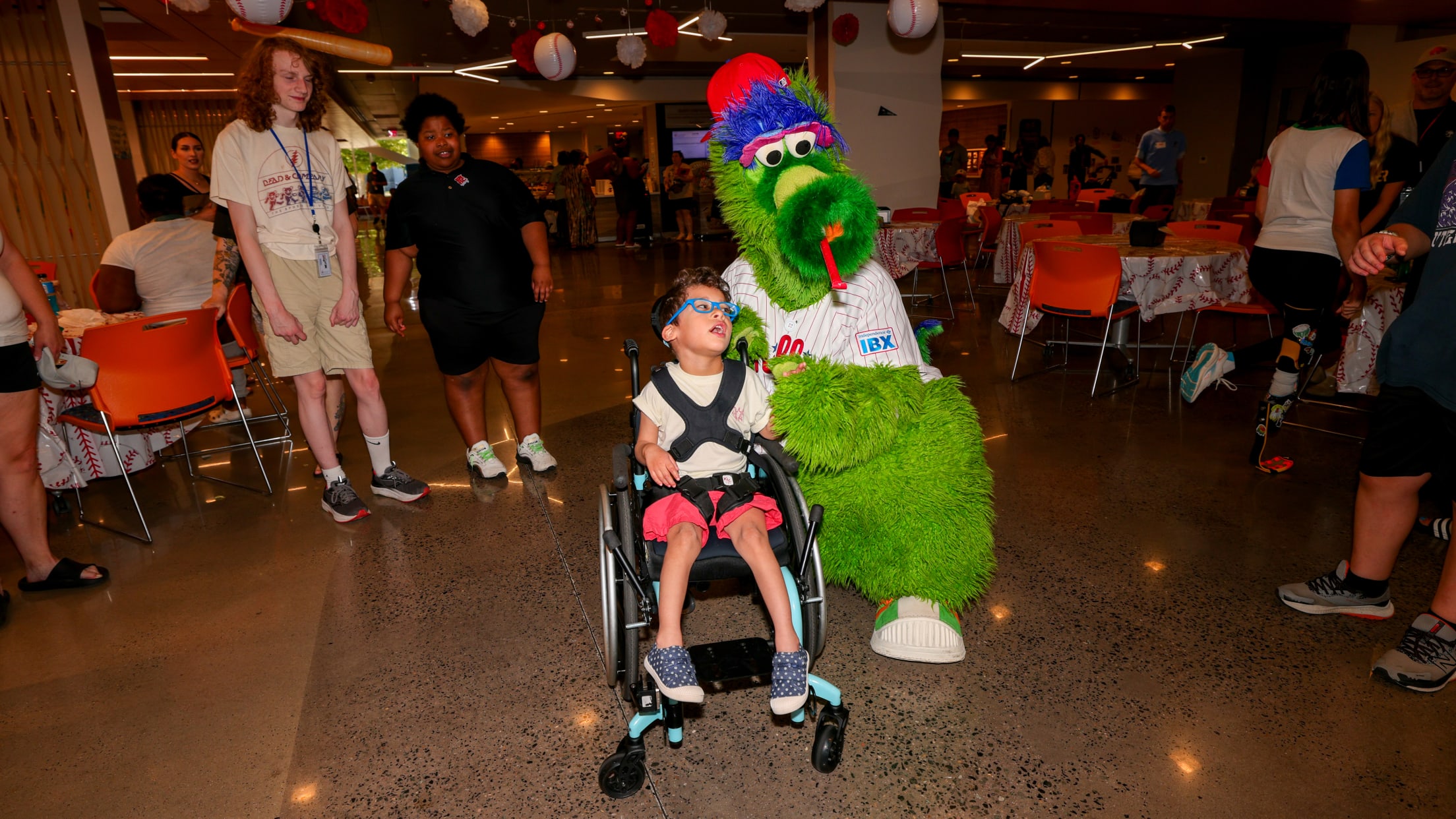 20250624_Phillies Give Back- Ronald McDonald House-34