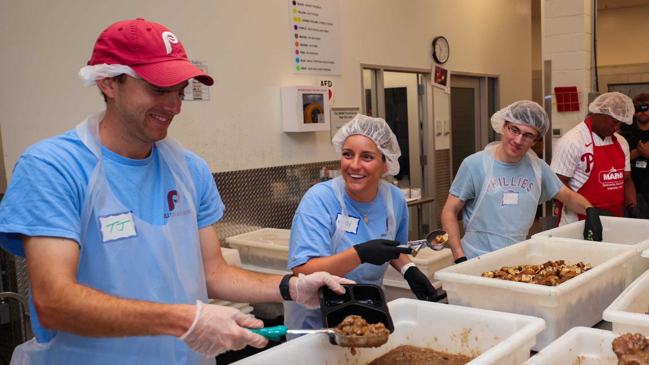 20240723_Manna Phillies Give Back-8