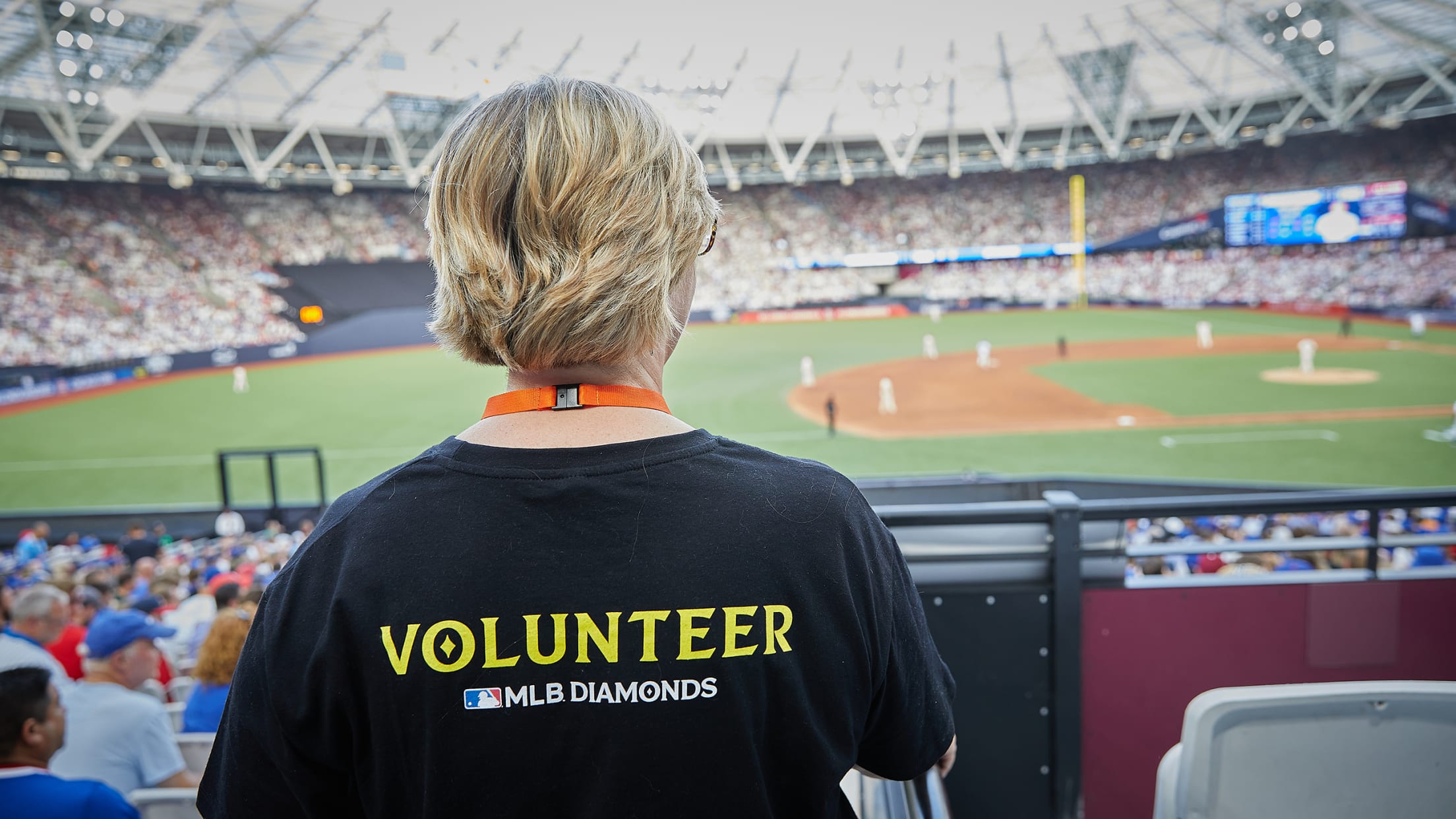 Volunteer 2024 MLB London Series MLB International