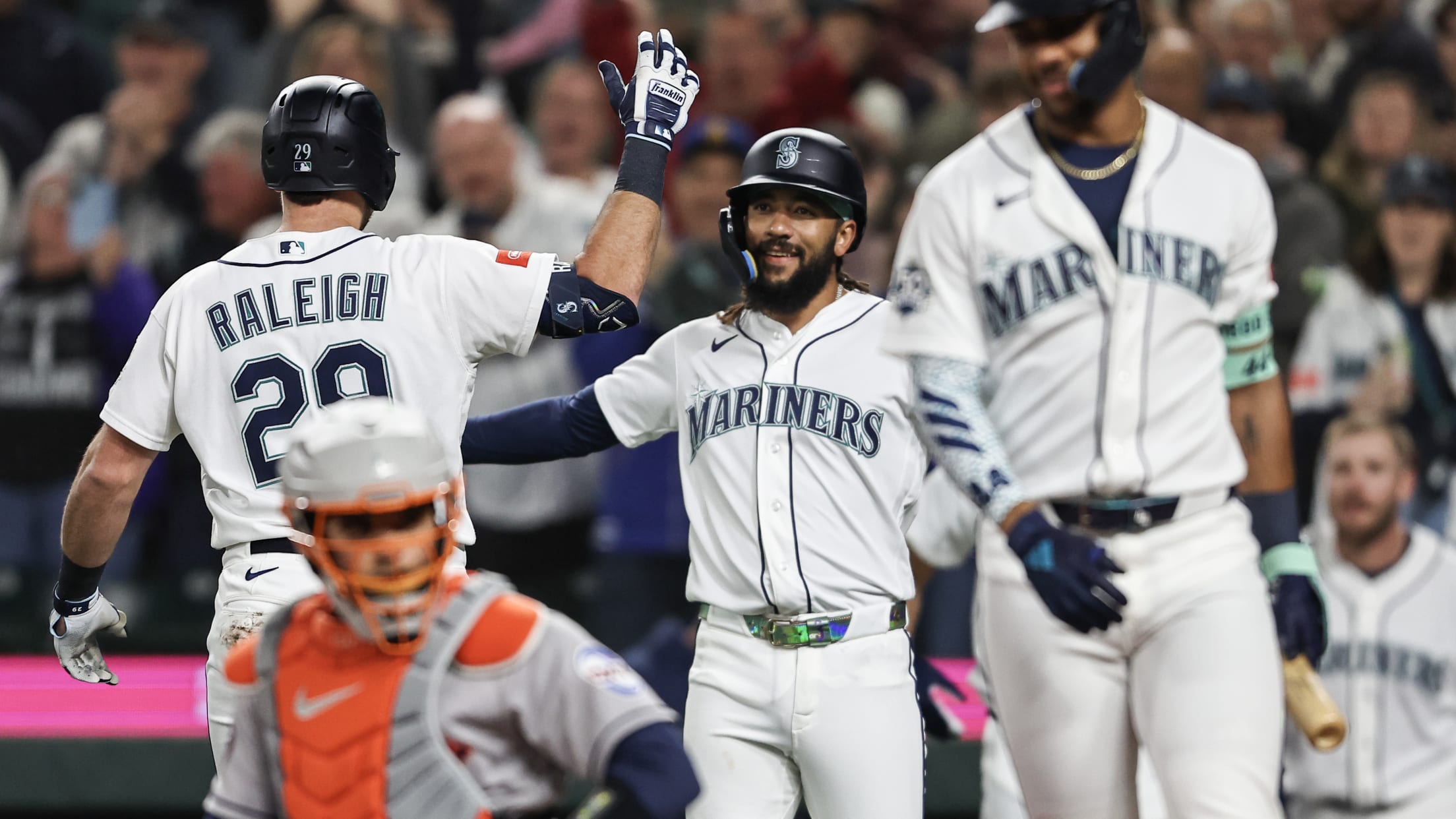 J.P. Crawford's walk-off single