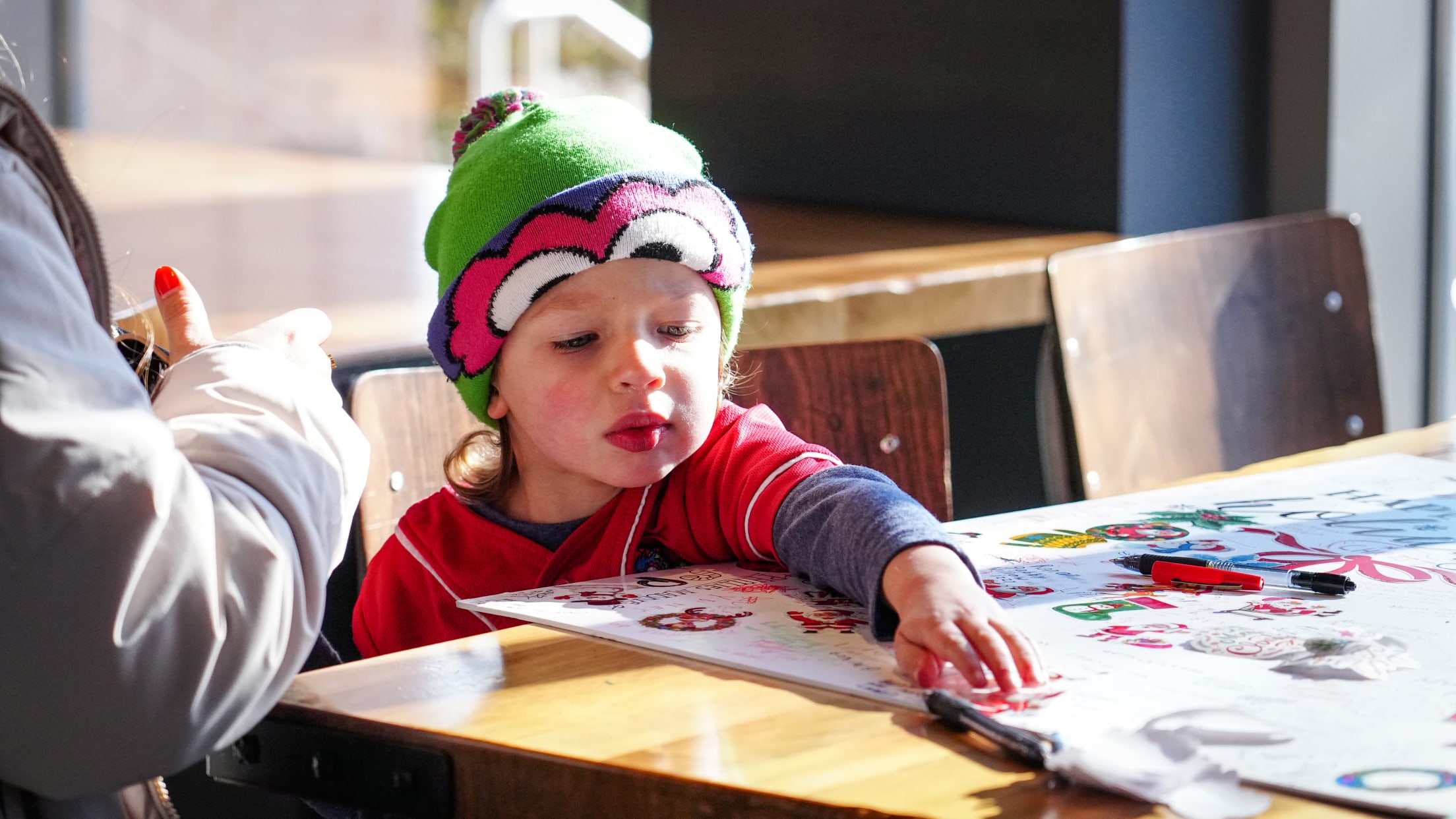 HolidaySalePhanatic01772