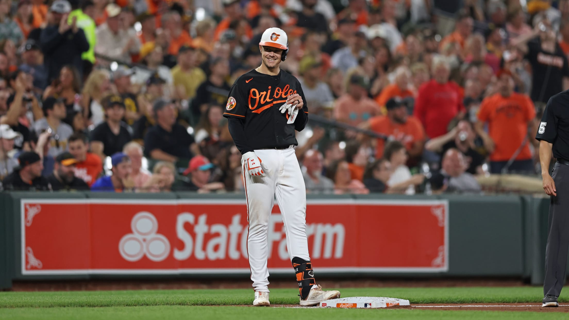 BAL-BI-InFocus-0519 - 051