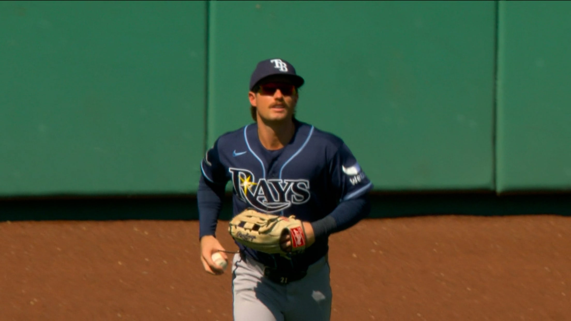 Jonny DeLuca's leaping catch at the wall