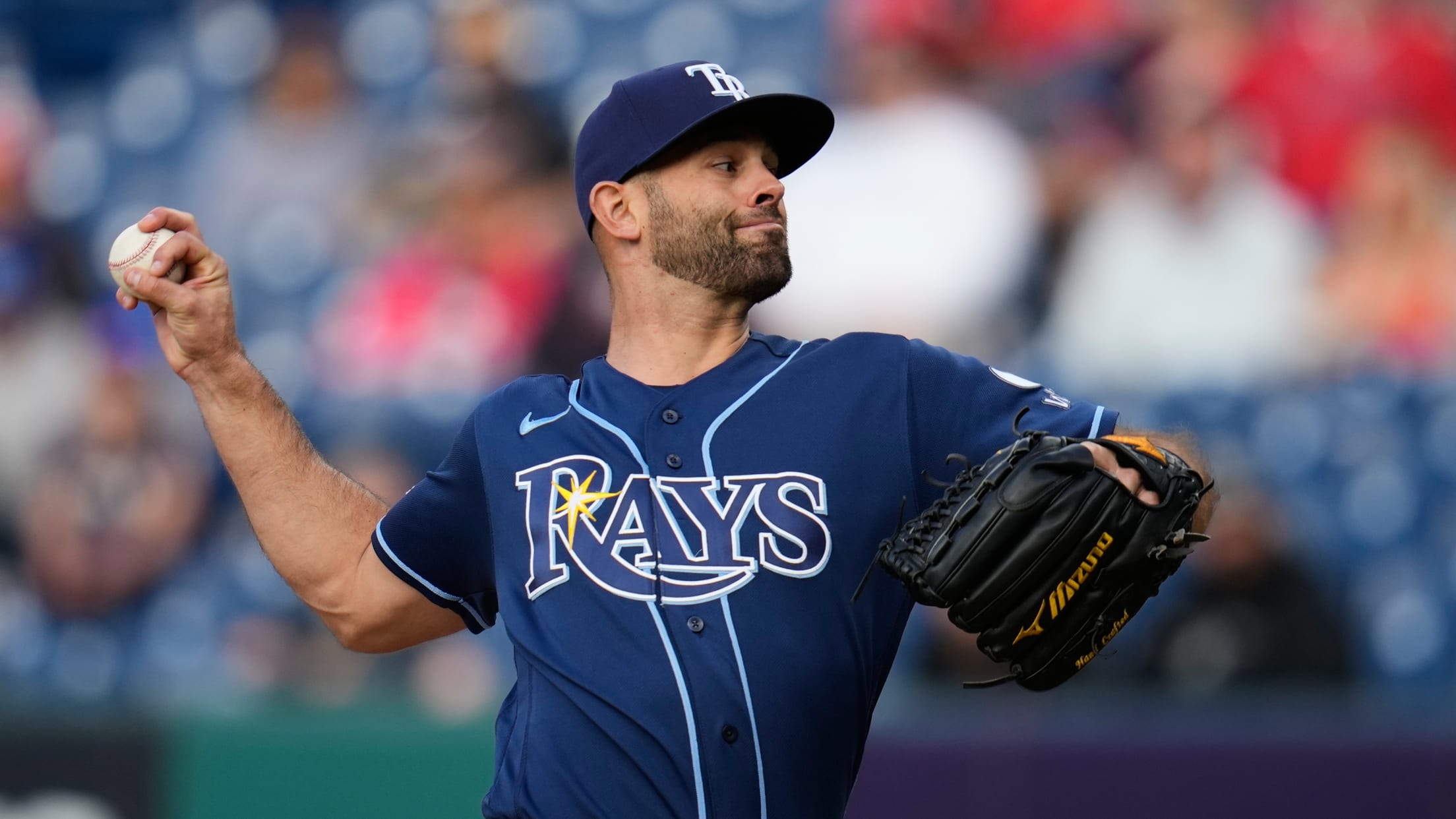 Nick Martinez tosses seven-plus scoreless innings
