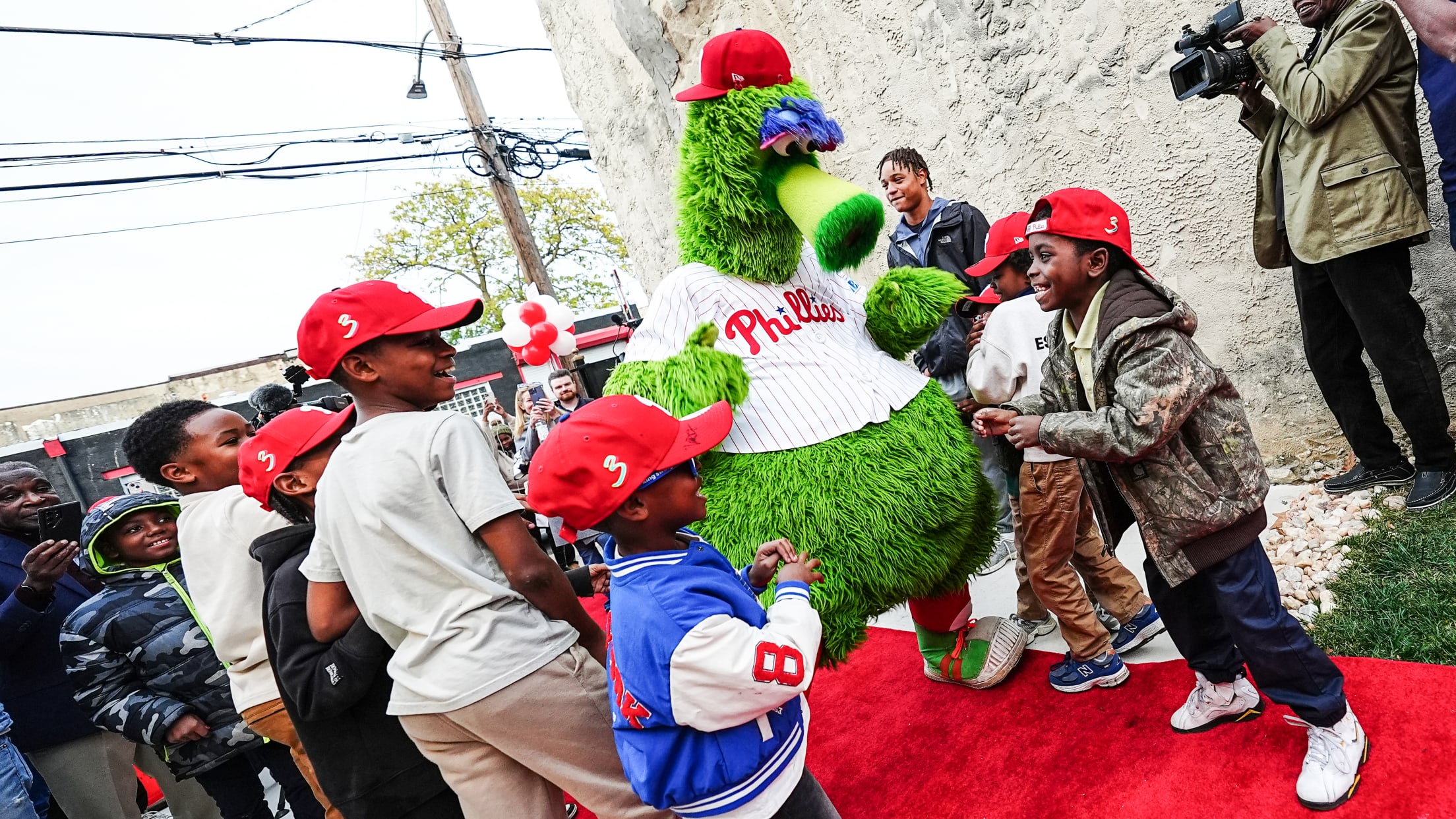 KingSwingsStrawberryMansion00684