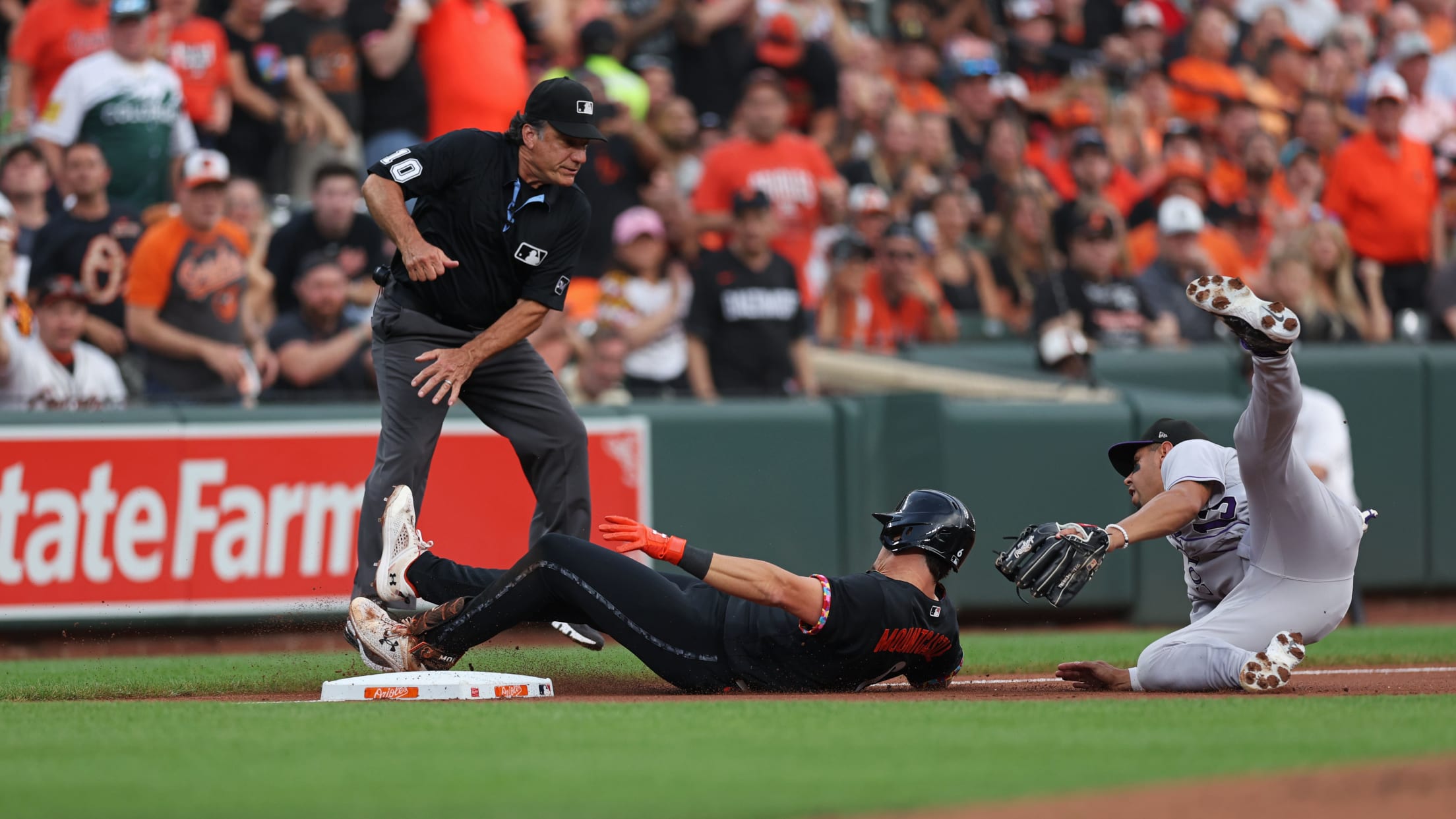 BAL-BI-Homestand-in-focus-083123-055