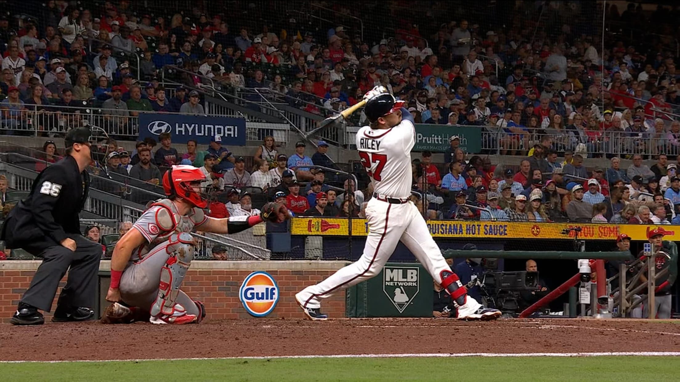 Austin Riley empata el juego con HR 