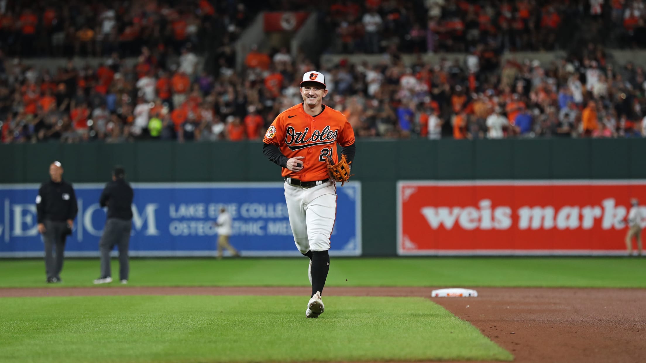 BAL - BI - Homestand In Focus - 0911-0917 -  083